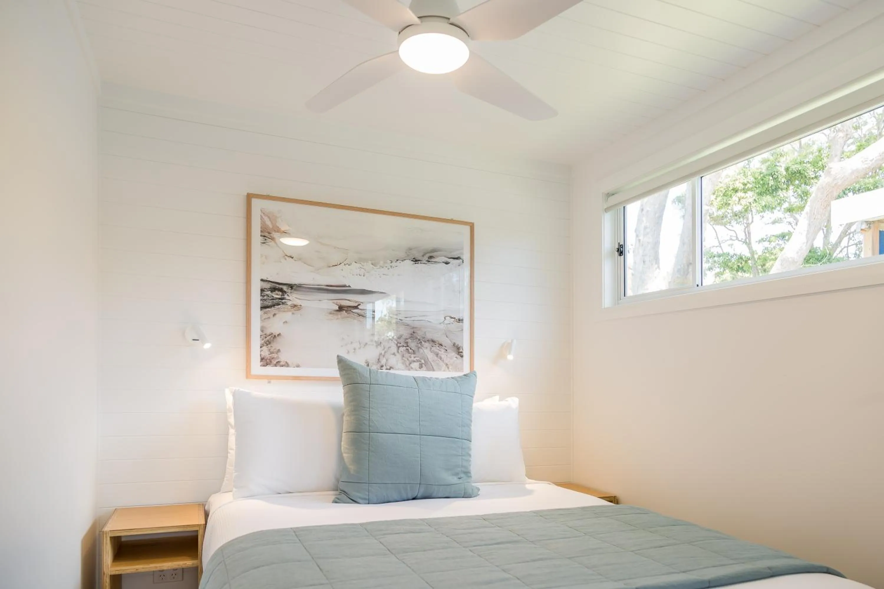 Bedroom, Bed in Surfside Cudmirrah Beach