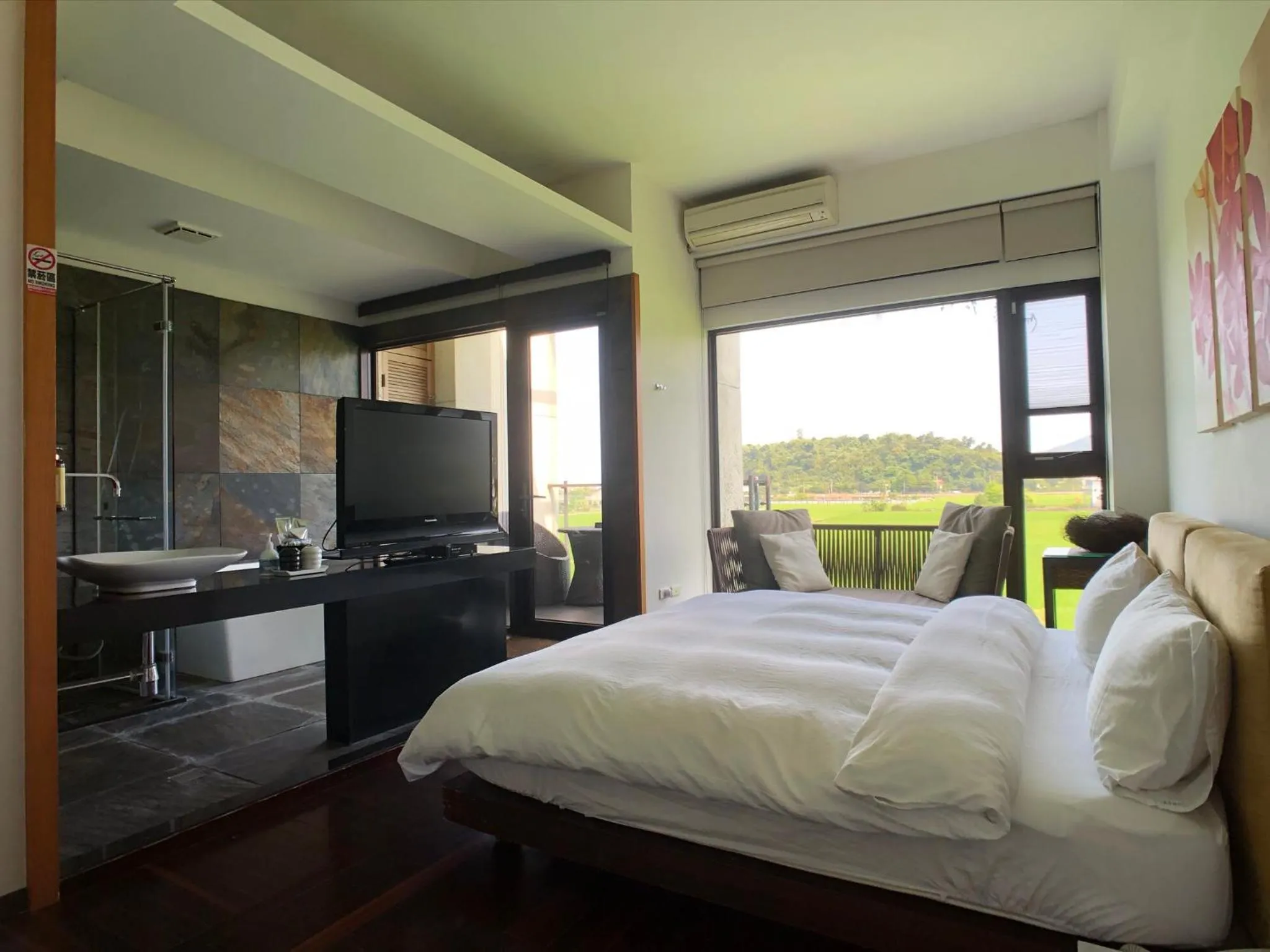 Photo of the whole room, Bed in Aqua Star Villa Homestay