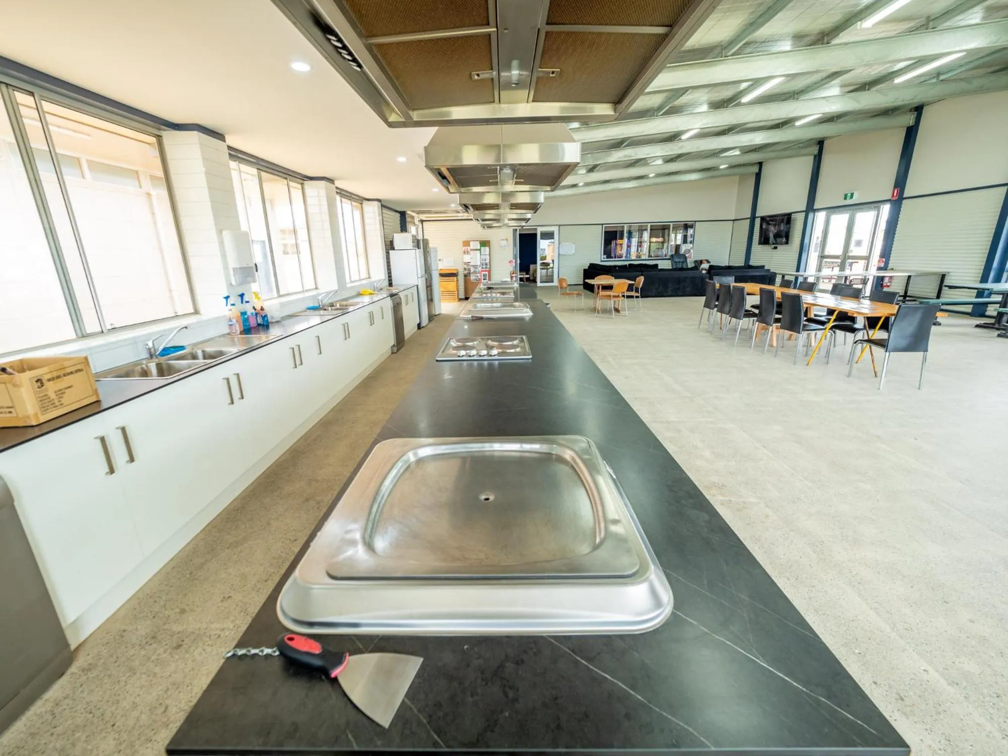 Communal lounge/ TV room in Wallaroo Holiday Park