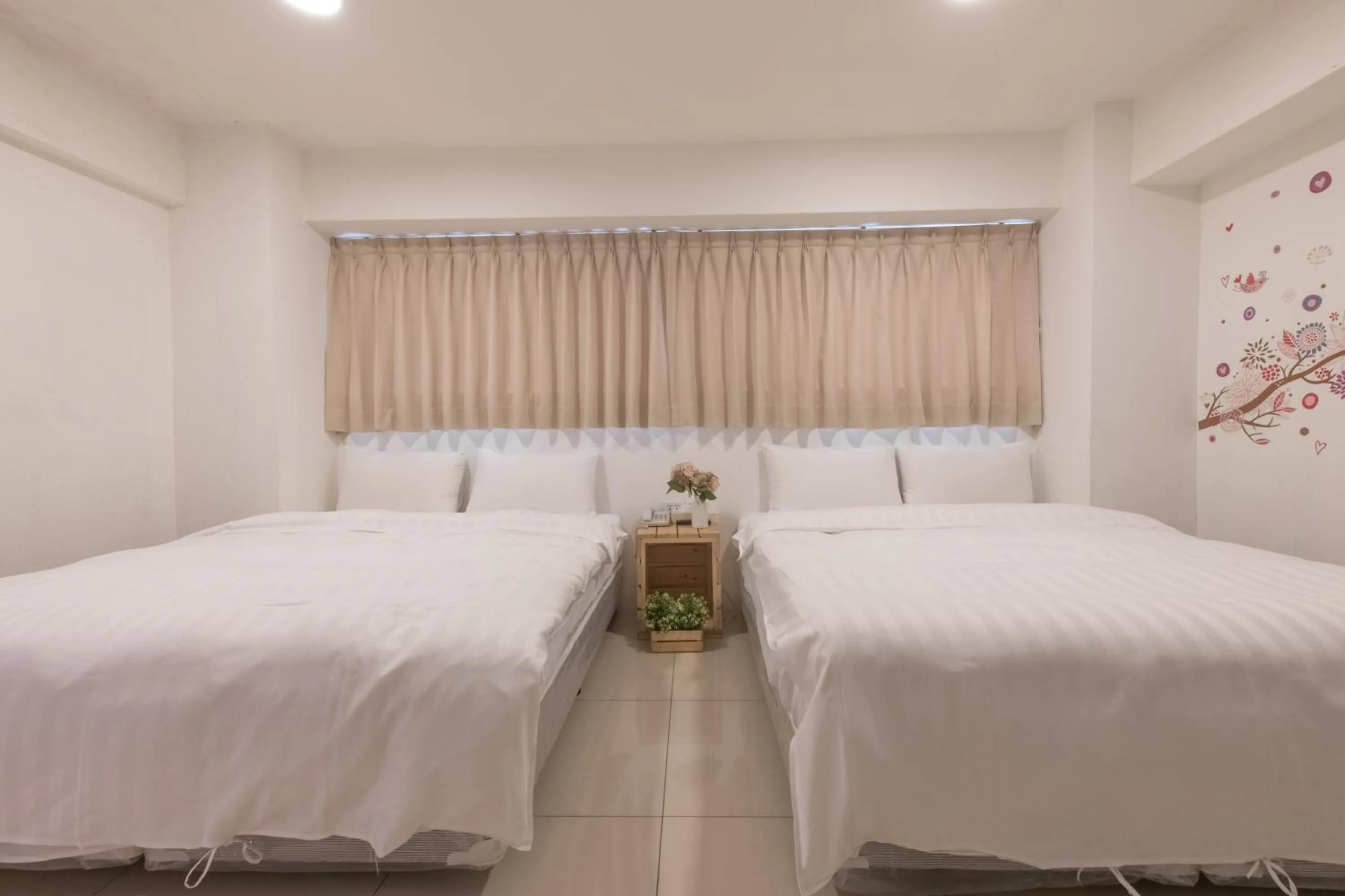 Bed in England Vacation Hotel