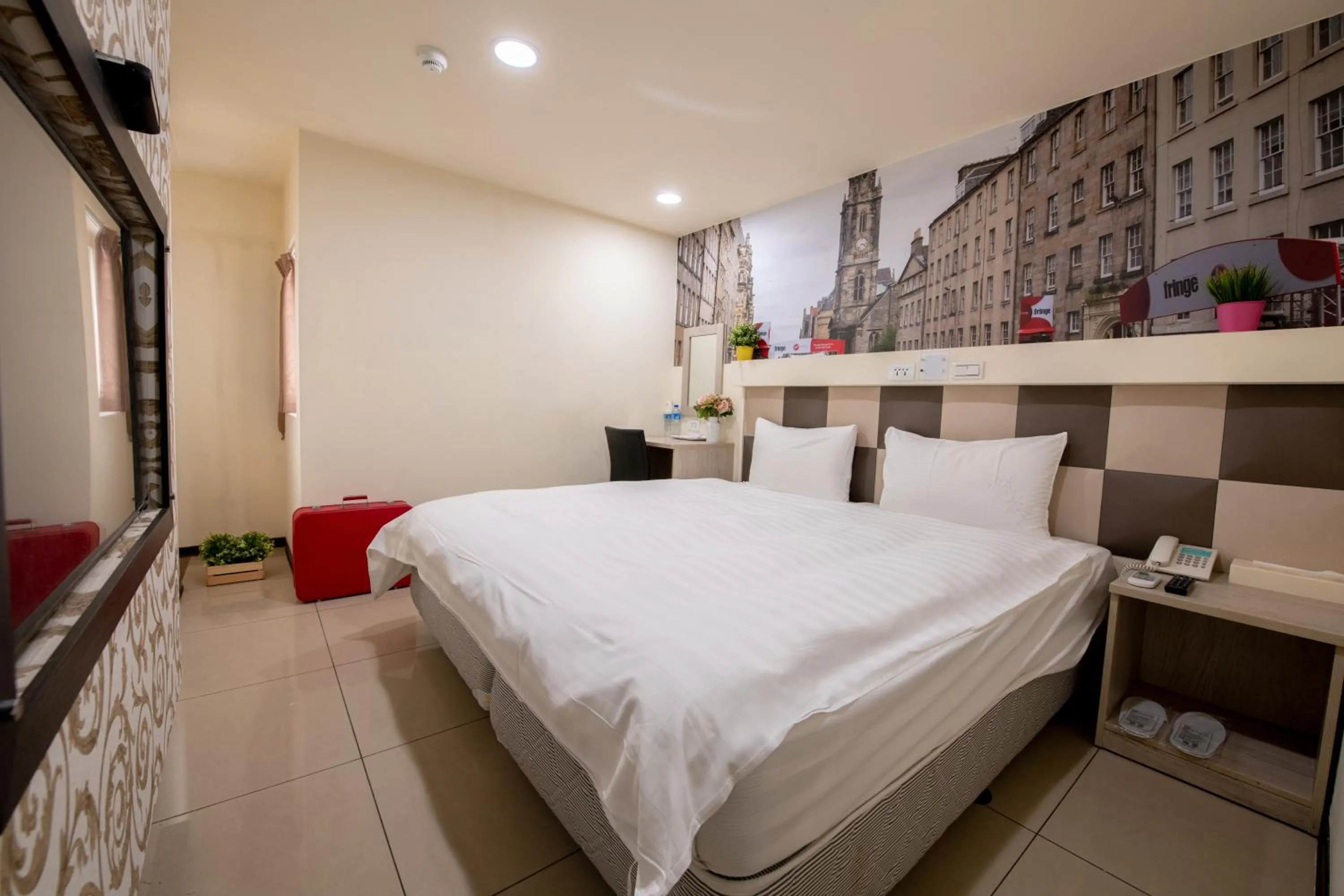 Bed in England Vacation Hotel