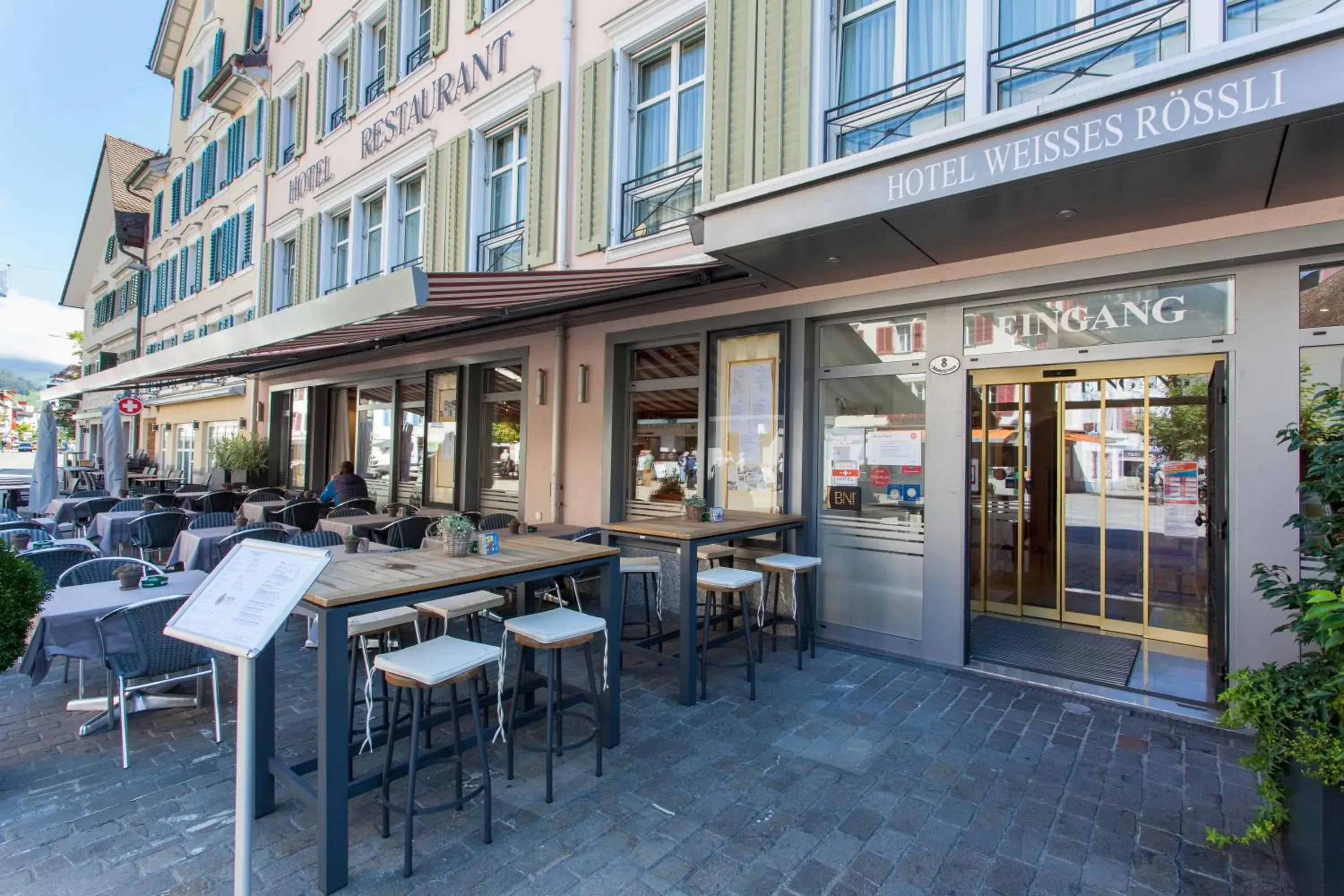 Property building in Weisses Rössli Swiss Quality Hotel Property building in Weisses Rössli Swiss Quality Hotel