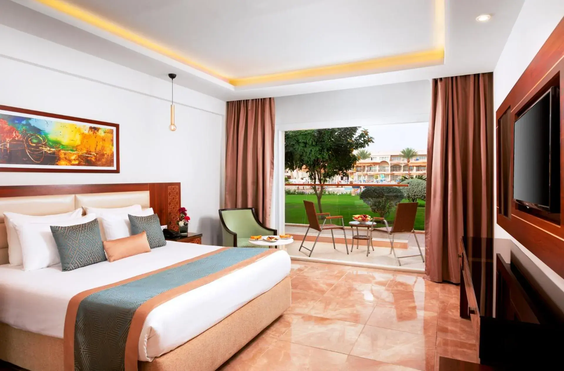 Bed in Pickalbatros Royal Moderna Sharm "Aqua Park" Bed in Pickalbatros Royal Moderna Sharm "Aqua Park"