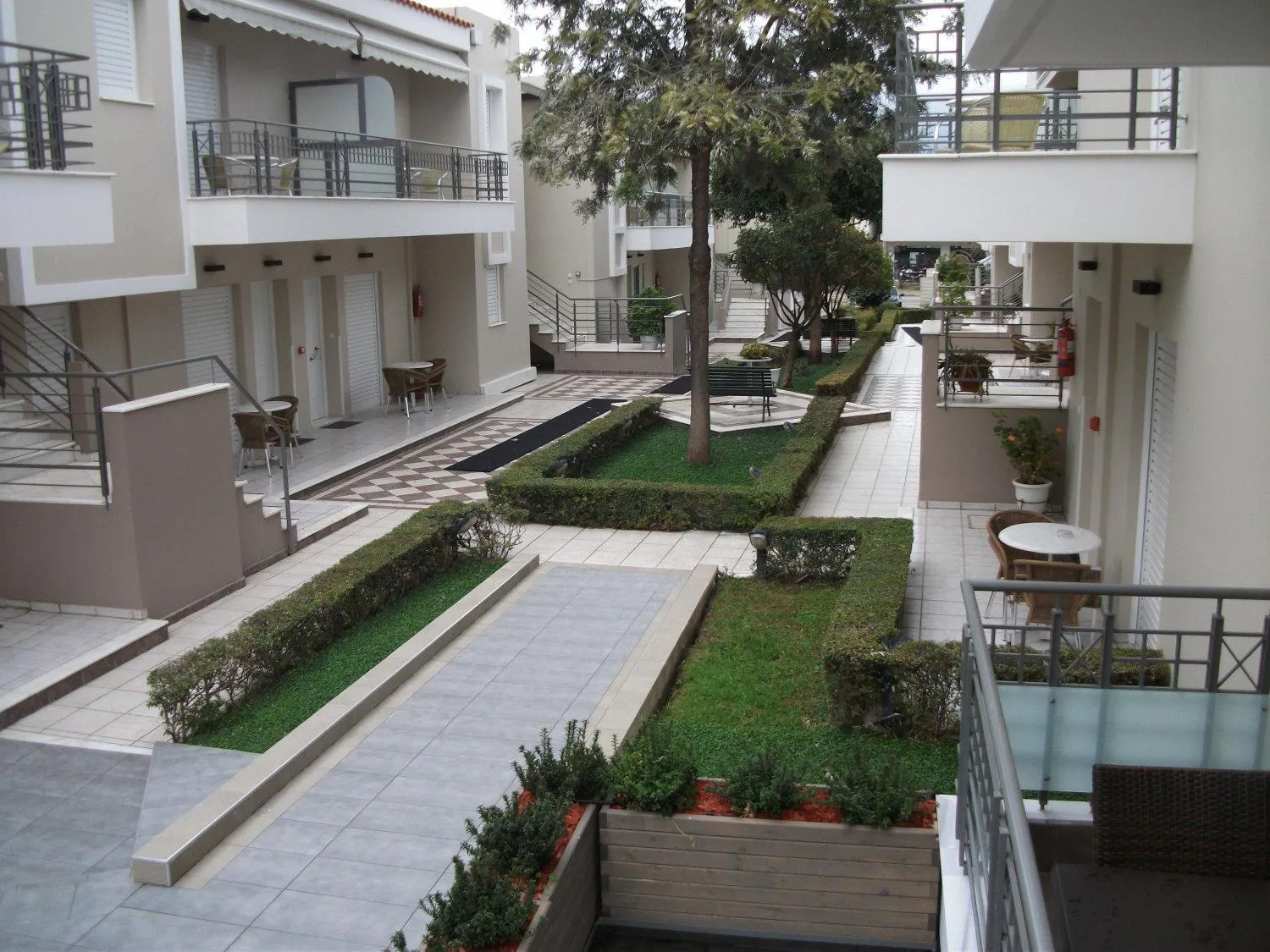 Facade/entrance in Castello Hotel
