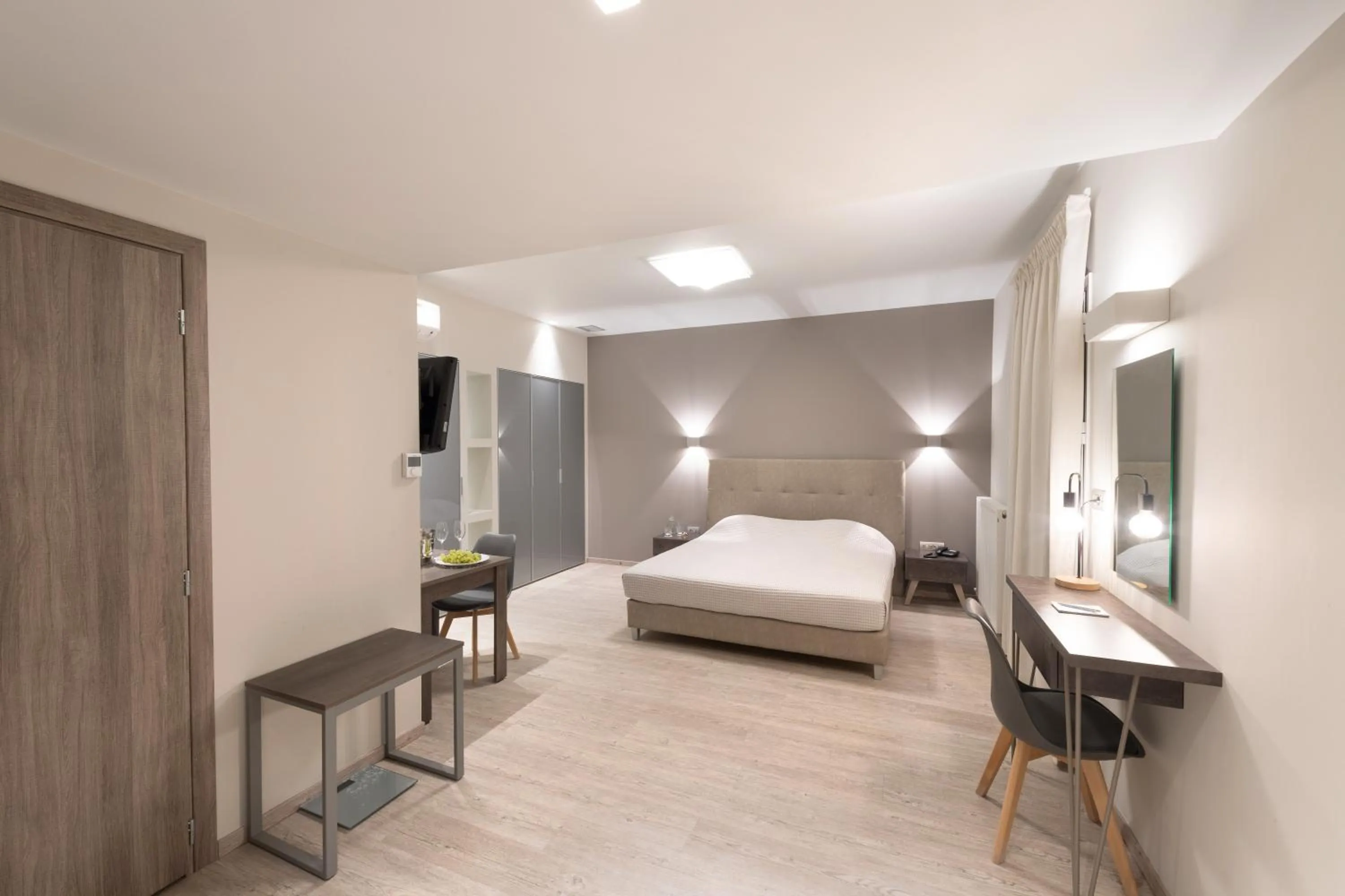 Photo of the whole room, Bed in Castello Hotel