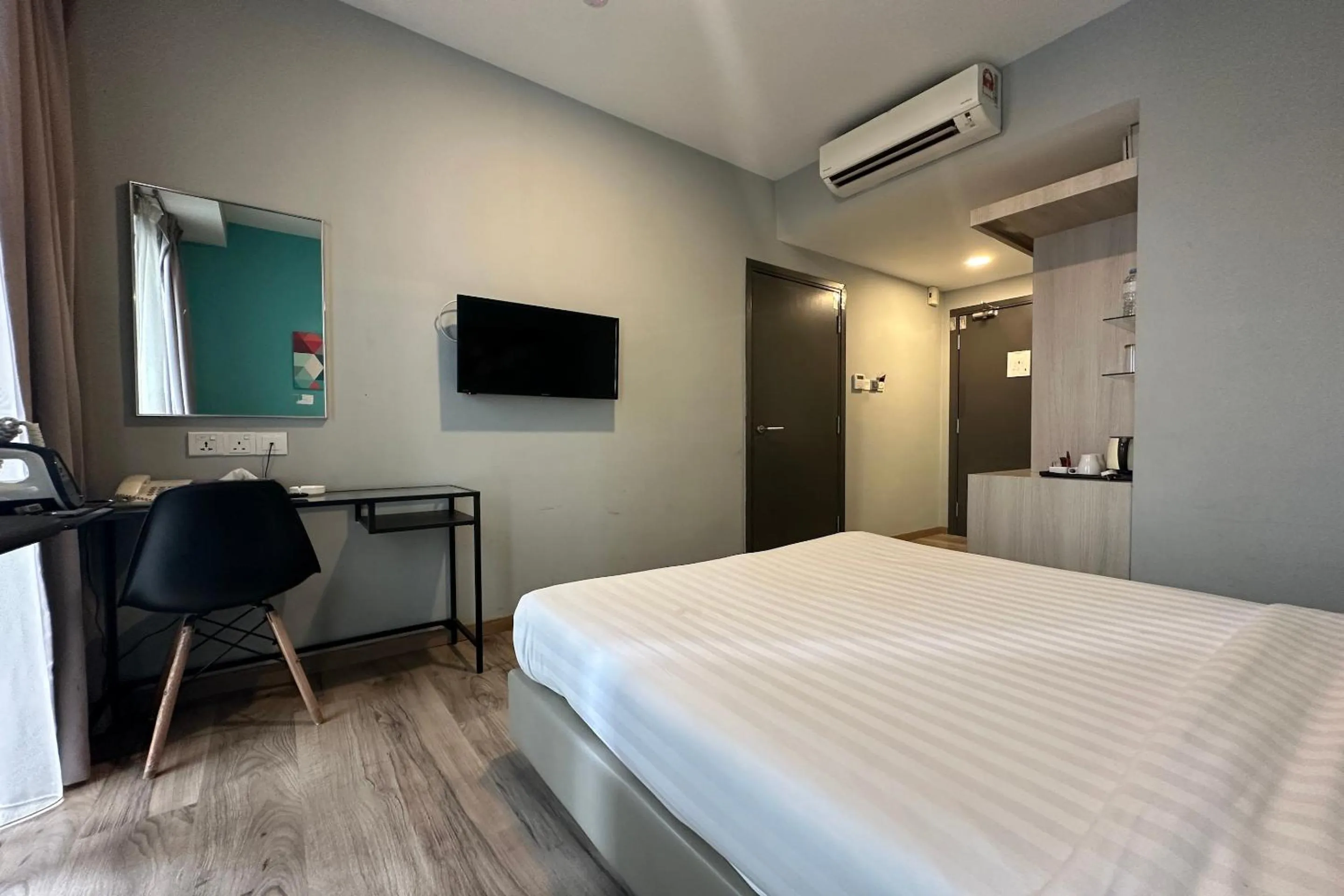 Bedroom, Bed in OYO Townhouse, Selayang formerly RHR Hotel