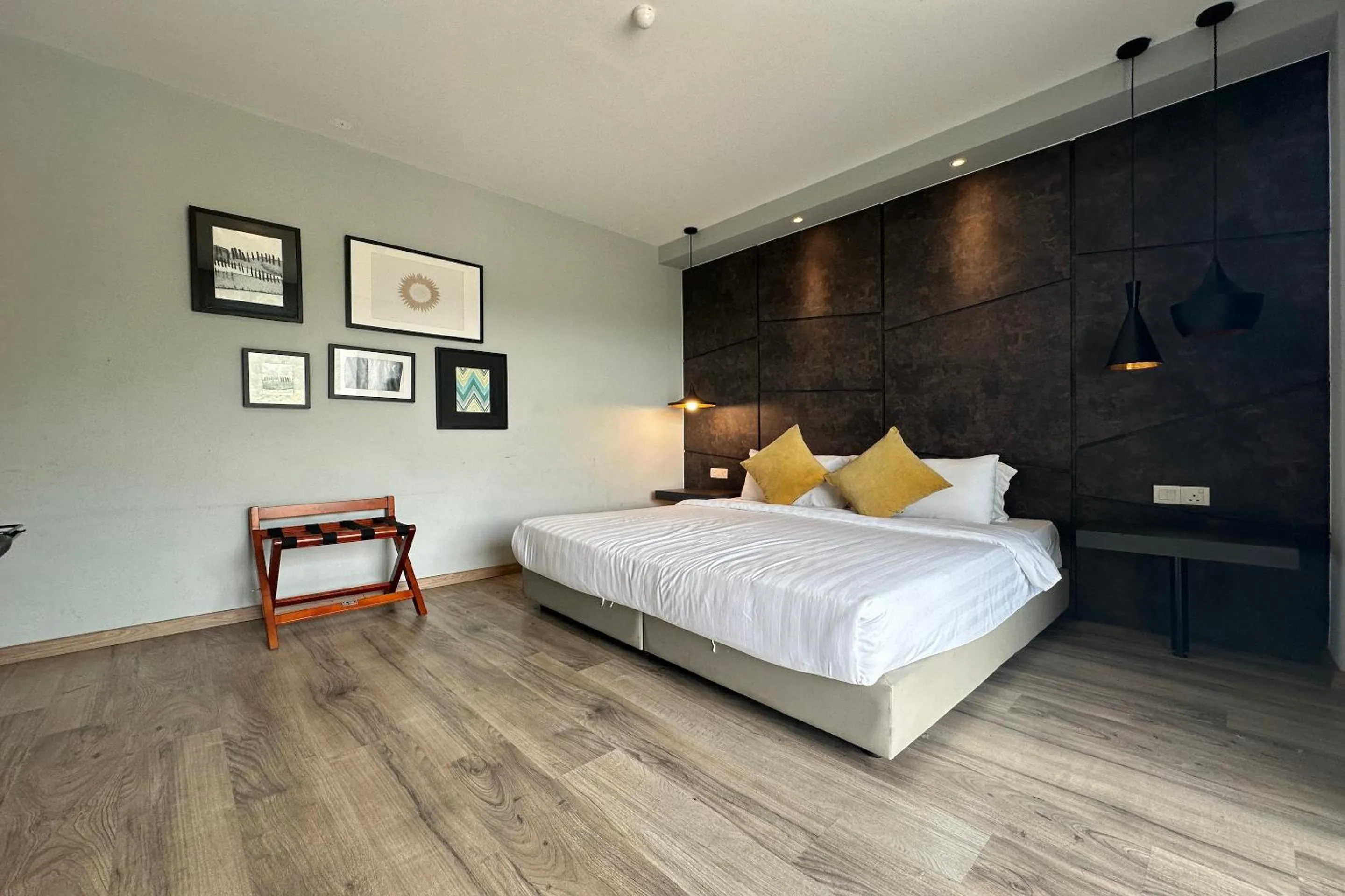 Bedroom, Bed in OYO Townhouse, Selayang formerly RHR Hotel