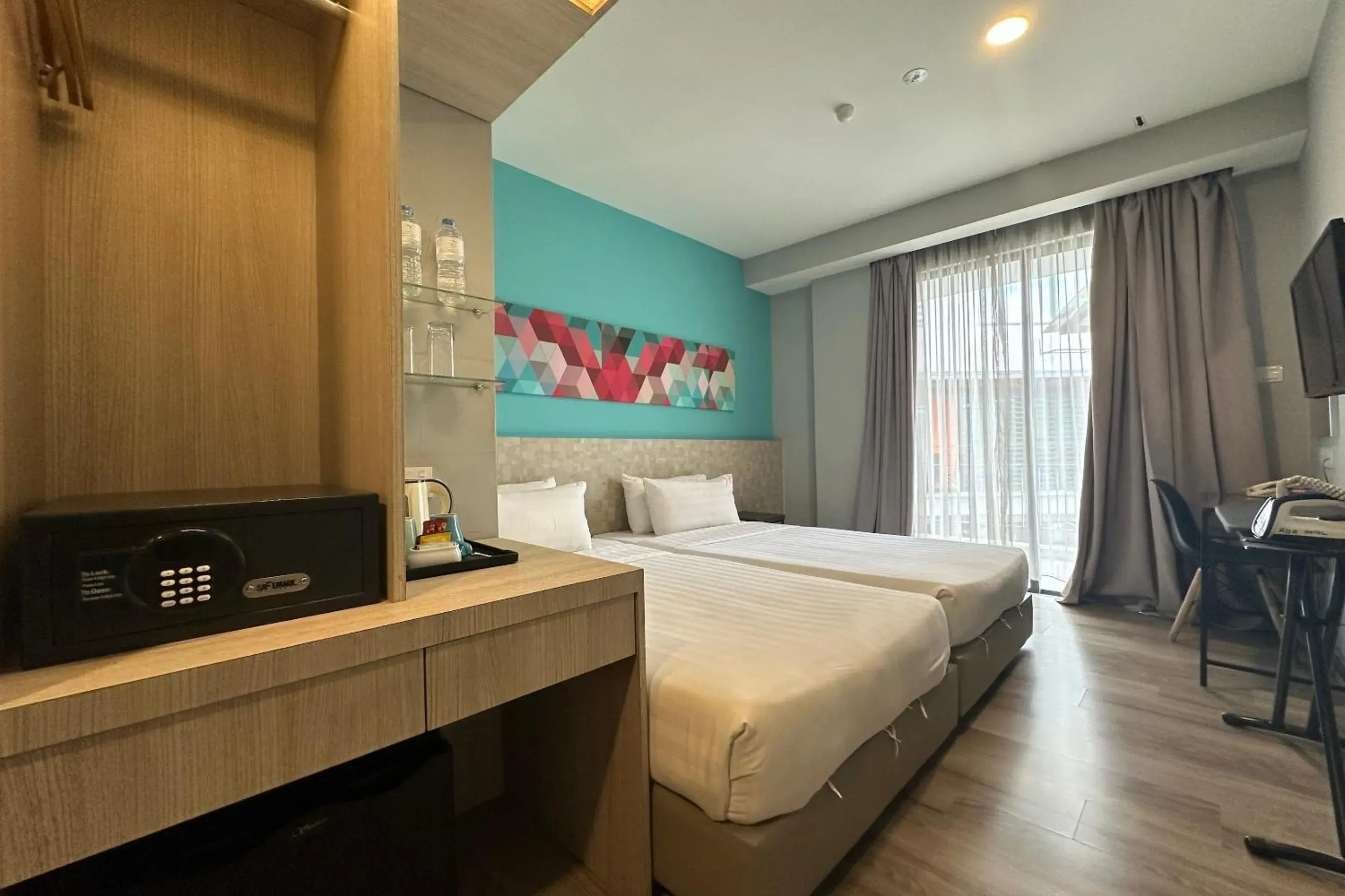 Twin Room with Balcony in OYO Townhouse, Selayang formerly RHR Hotel Twin Room with Balcony in OYO Townhouse, Selayang formerly RHR Hotel