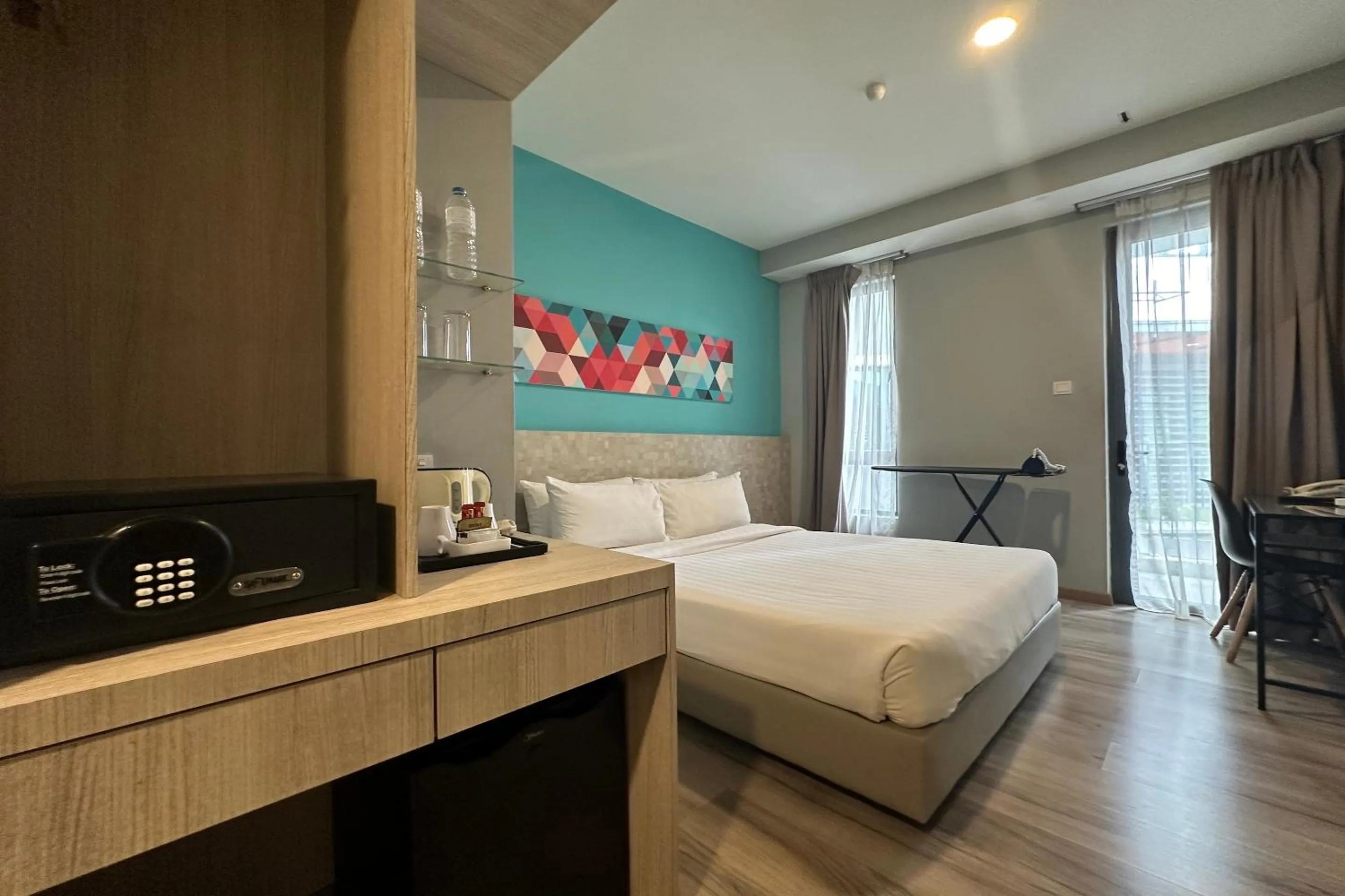 Bedroom, Bed in OYO Townhouse, Selayang formerly RHR Hotel