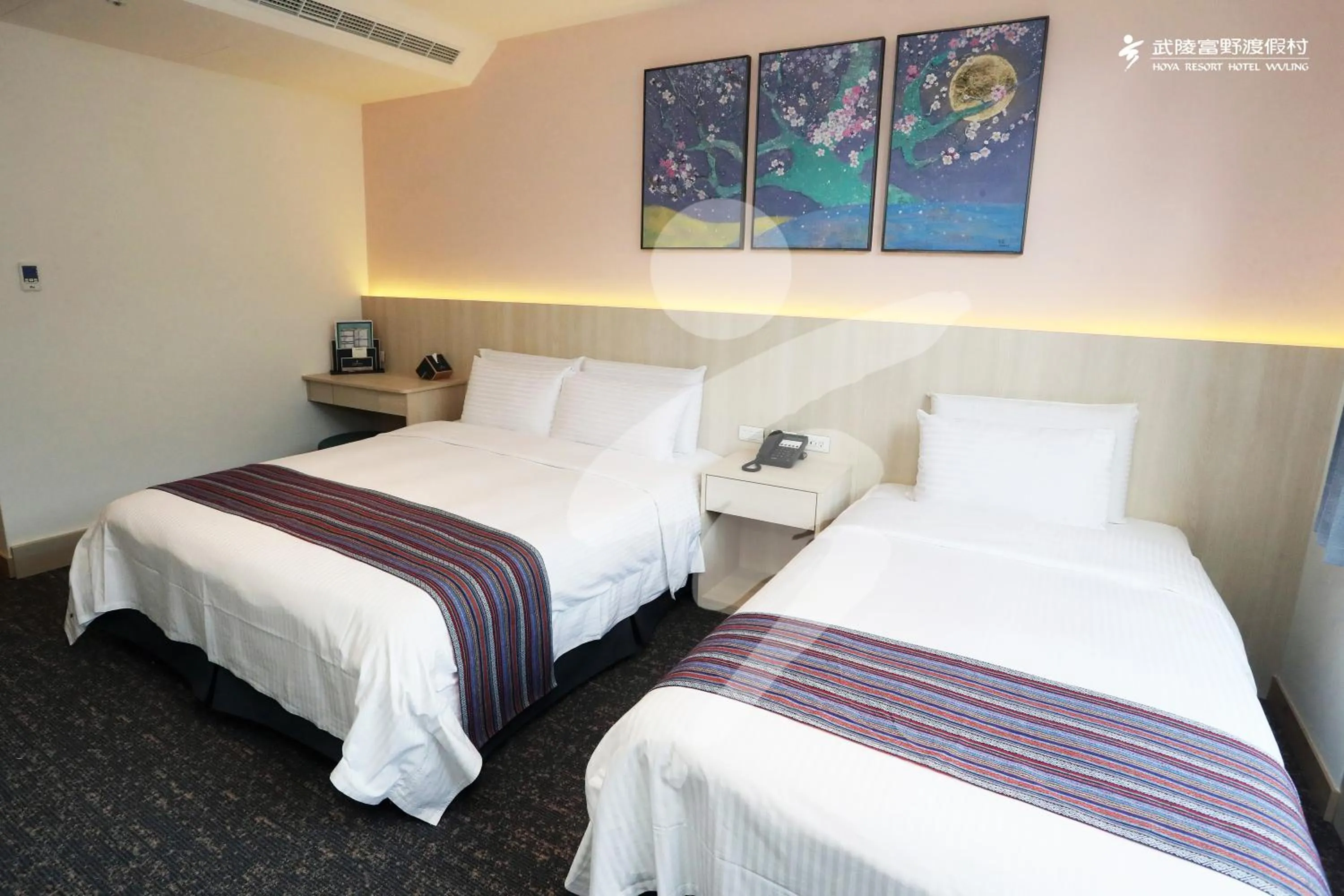 Photo of the whole room, Bed in Hoya Resort, Wuling