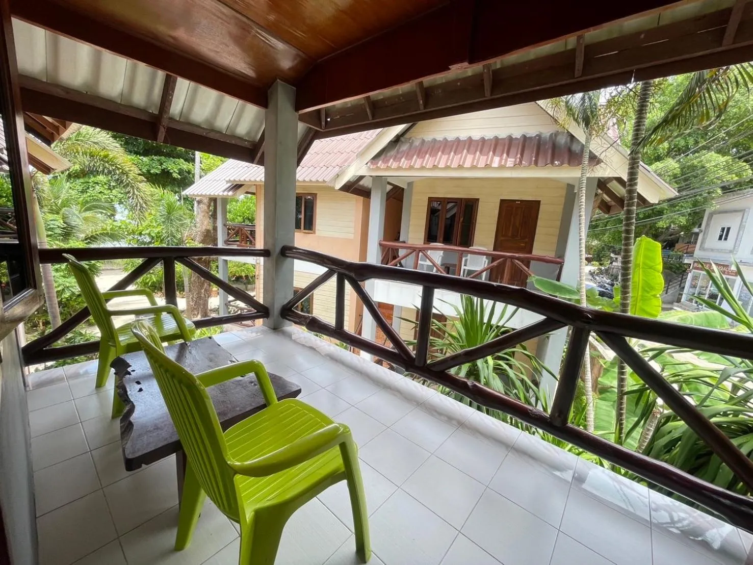 Big Fish Resort Koh Tao