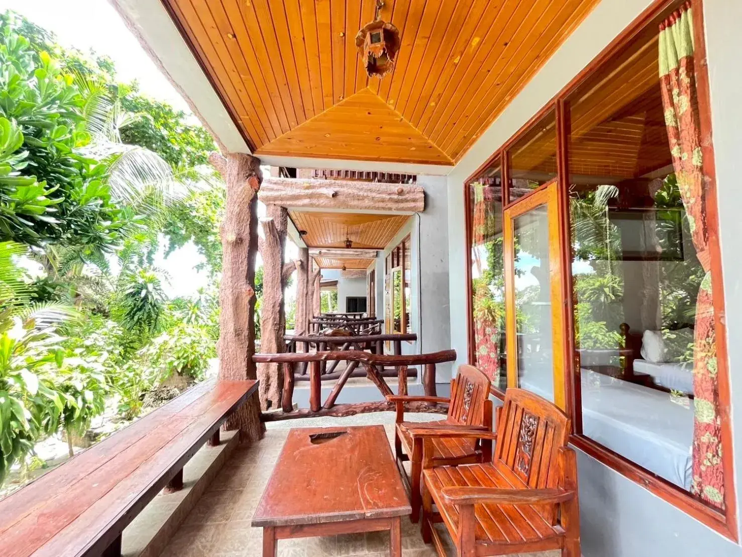 Big Fish Resort Koh Tao Big Fish Resort Koh Tao