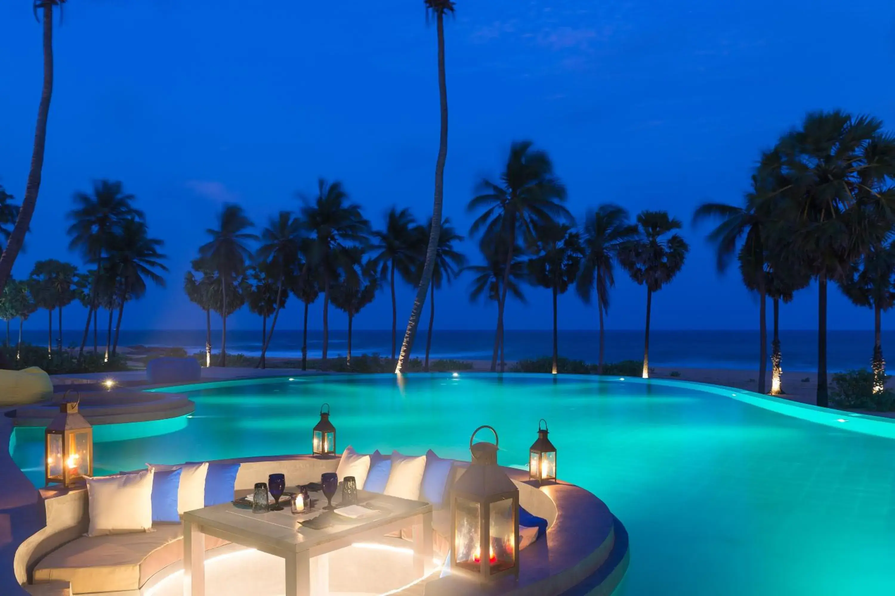 Food and drinks in Jetwing Surf & Safari, A Luxury Reserve Food and drinks in Jetwing Surf & Safari, A Luxury Reserve