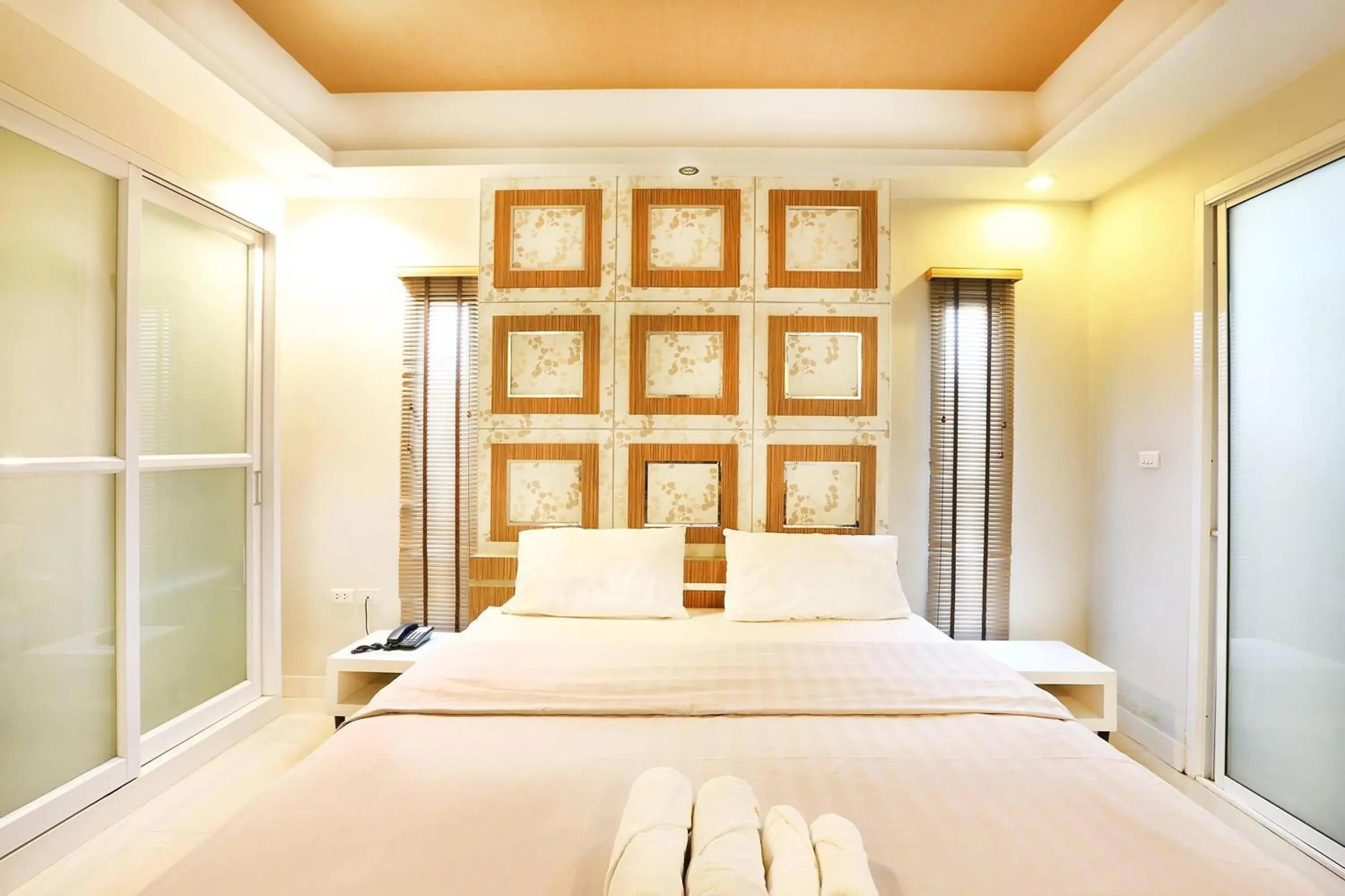 Bed in The Luxury Residence Bed in The Luxury Residence