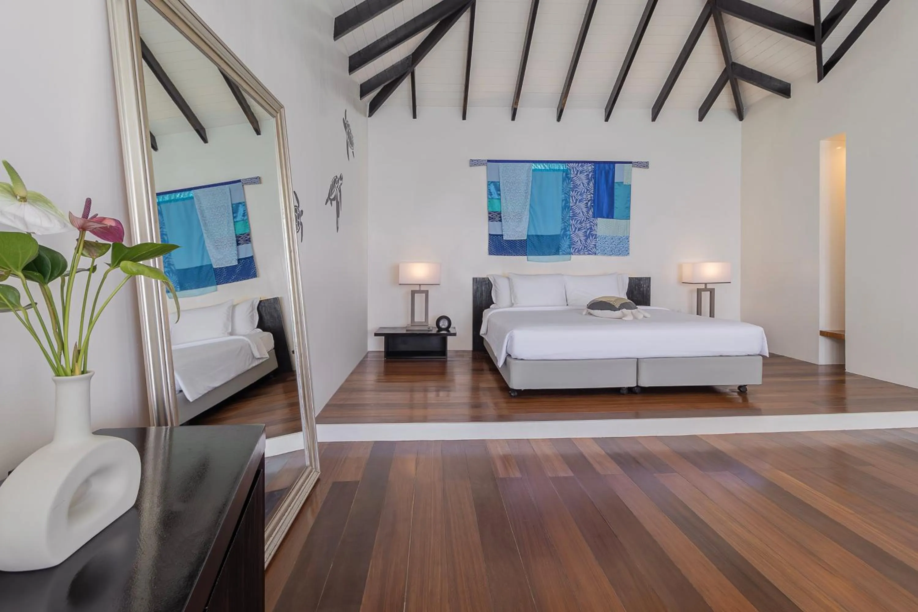 Photo of the whole room, Bed in Noku Maldives, Vignette Collection by IHG
