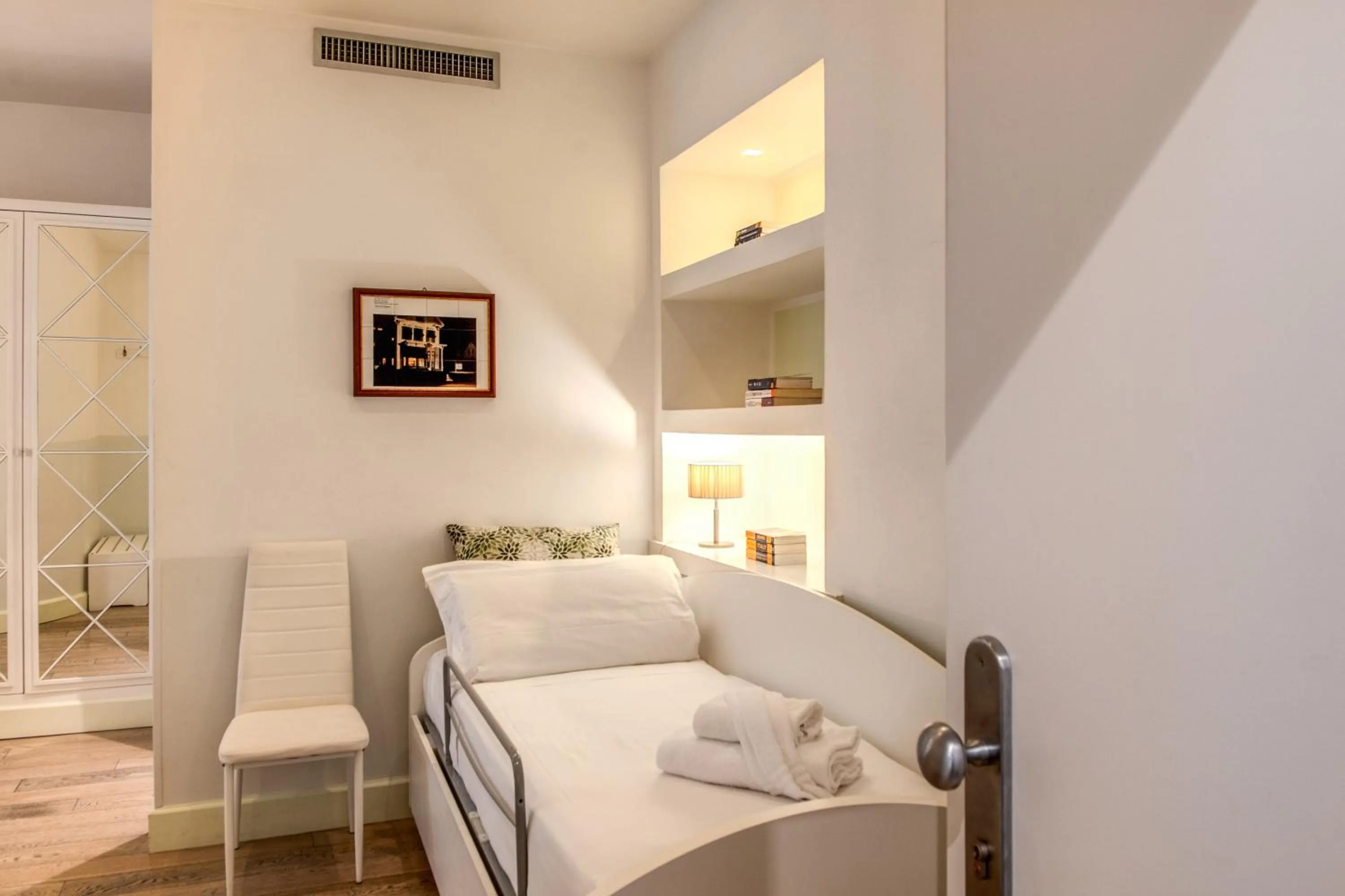 bunk bed, Bed in A Peace Of Rome B&B