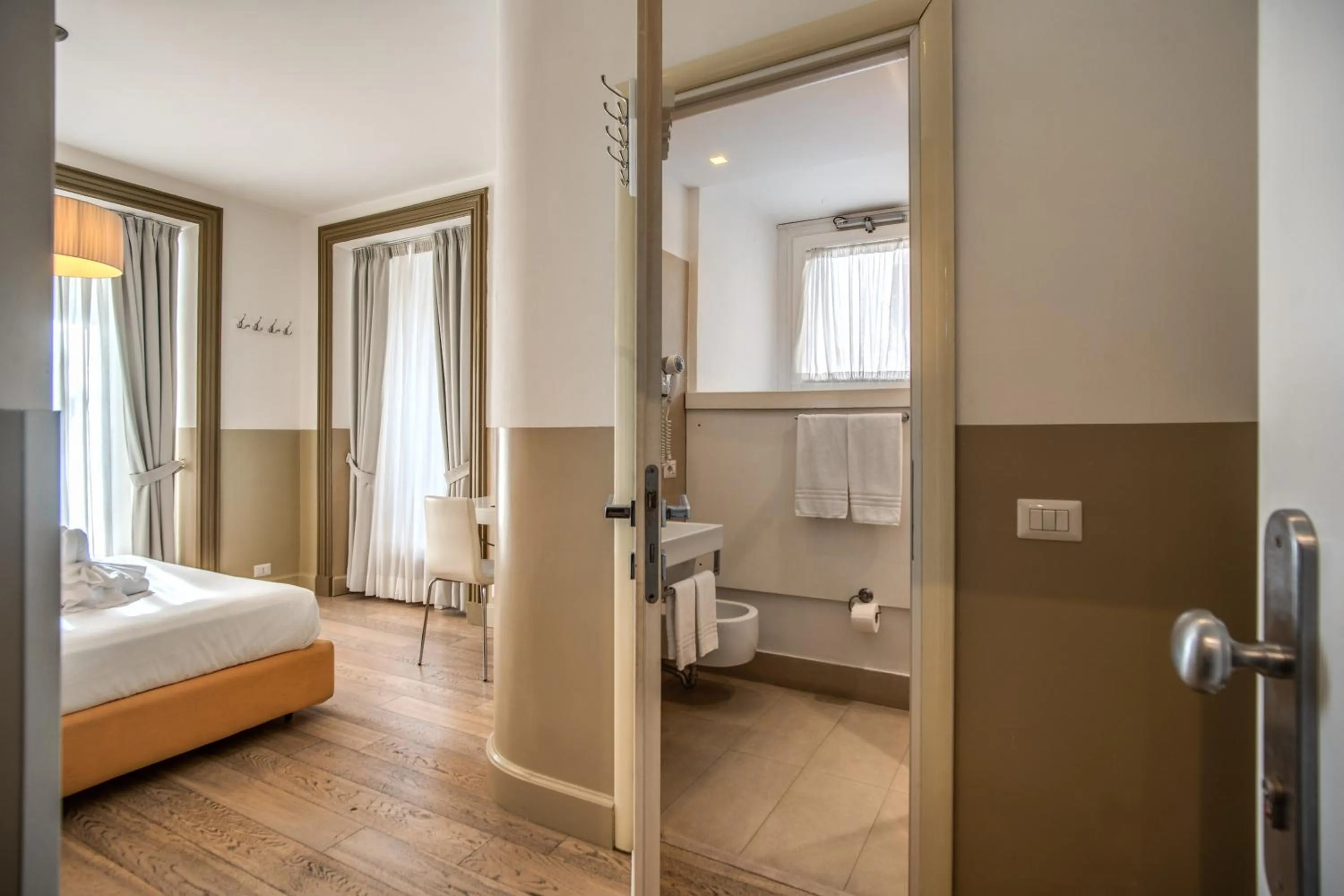 Bed in A Peace Of Rome B&B