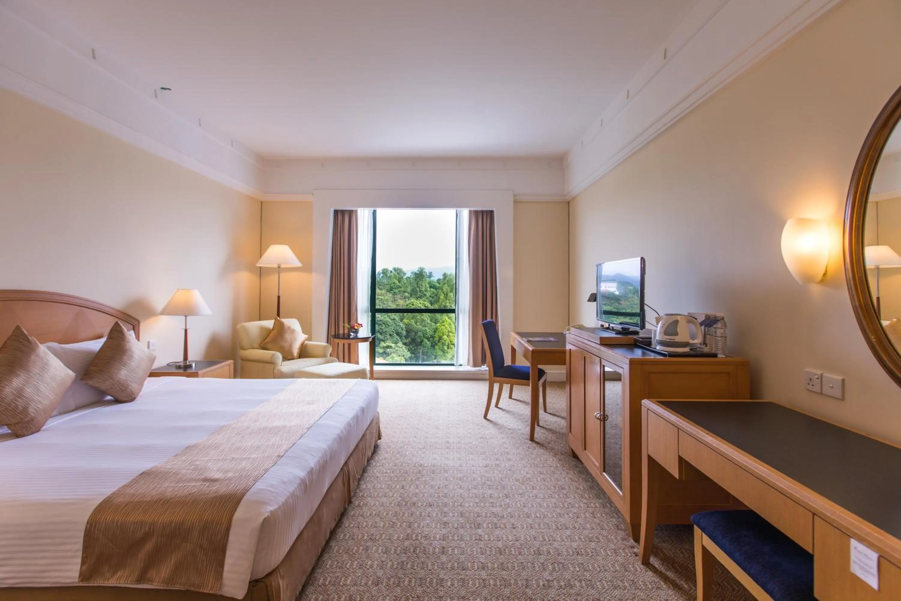 Photo of the whole room, Bed in Royale Chulan Seremban