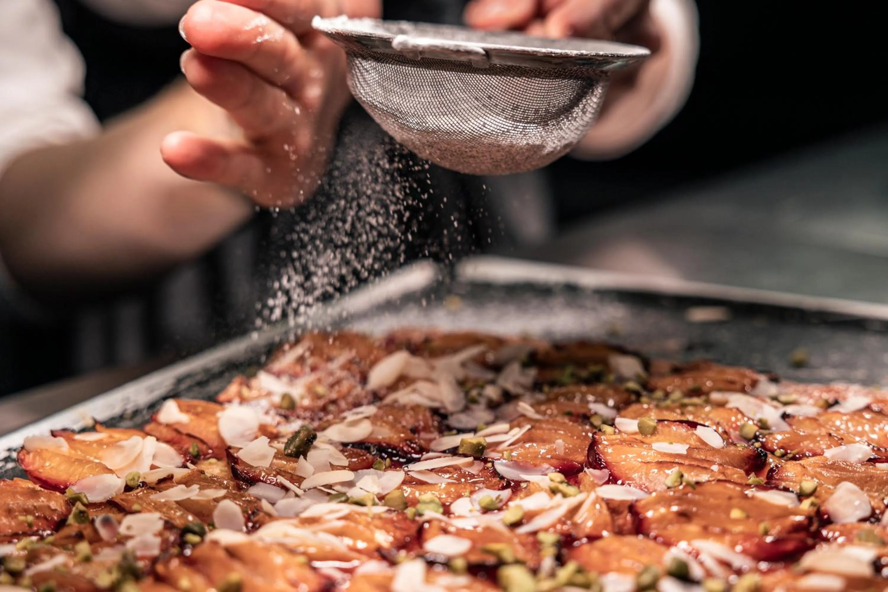 Restaurant/places to eat in Alpvita Piz Tasna