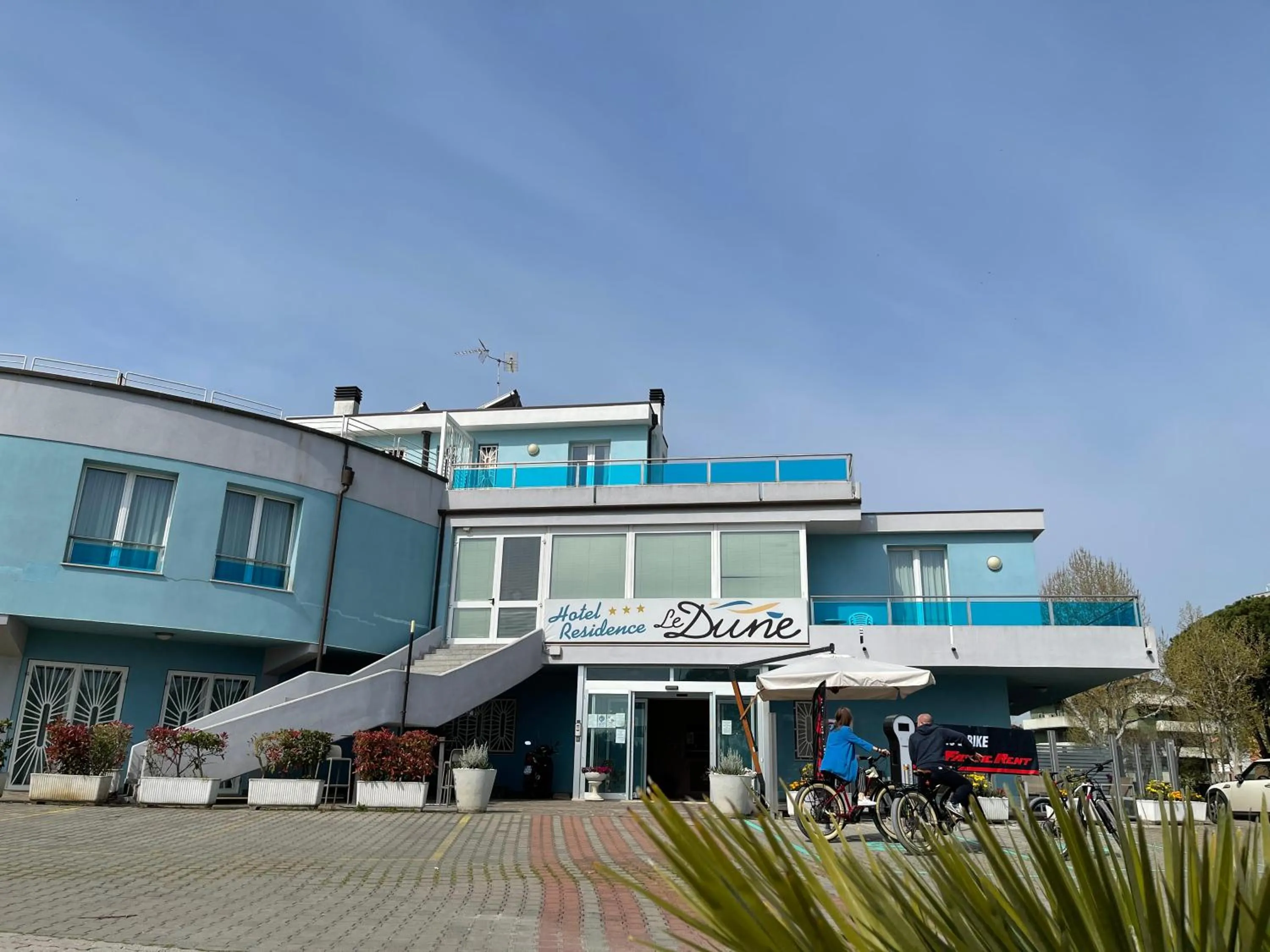 Property building in Hotel-Residence- Le Dune Breakfast & private beach included