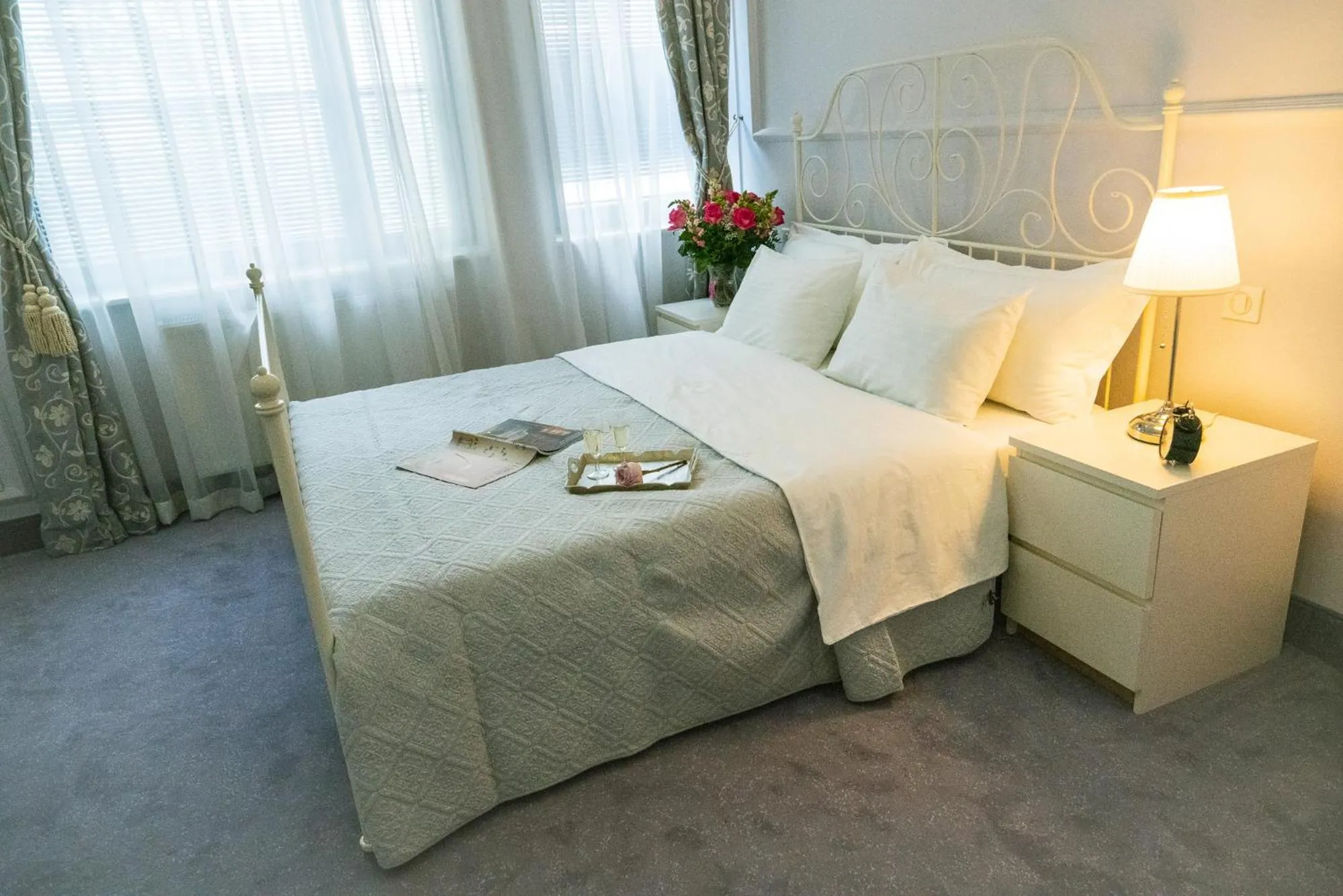 Bedroom, Bed in Apartments Almandine