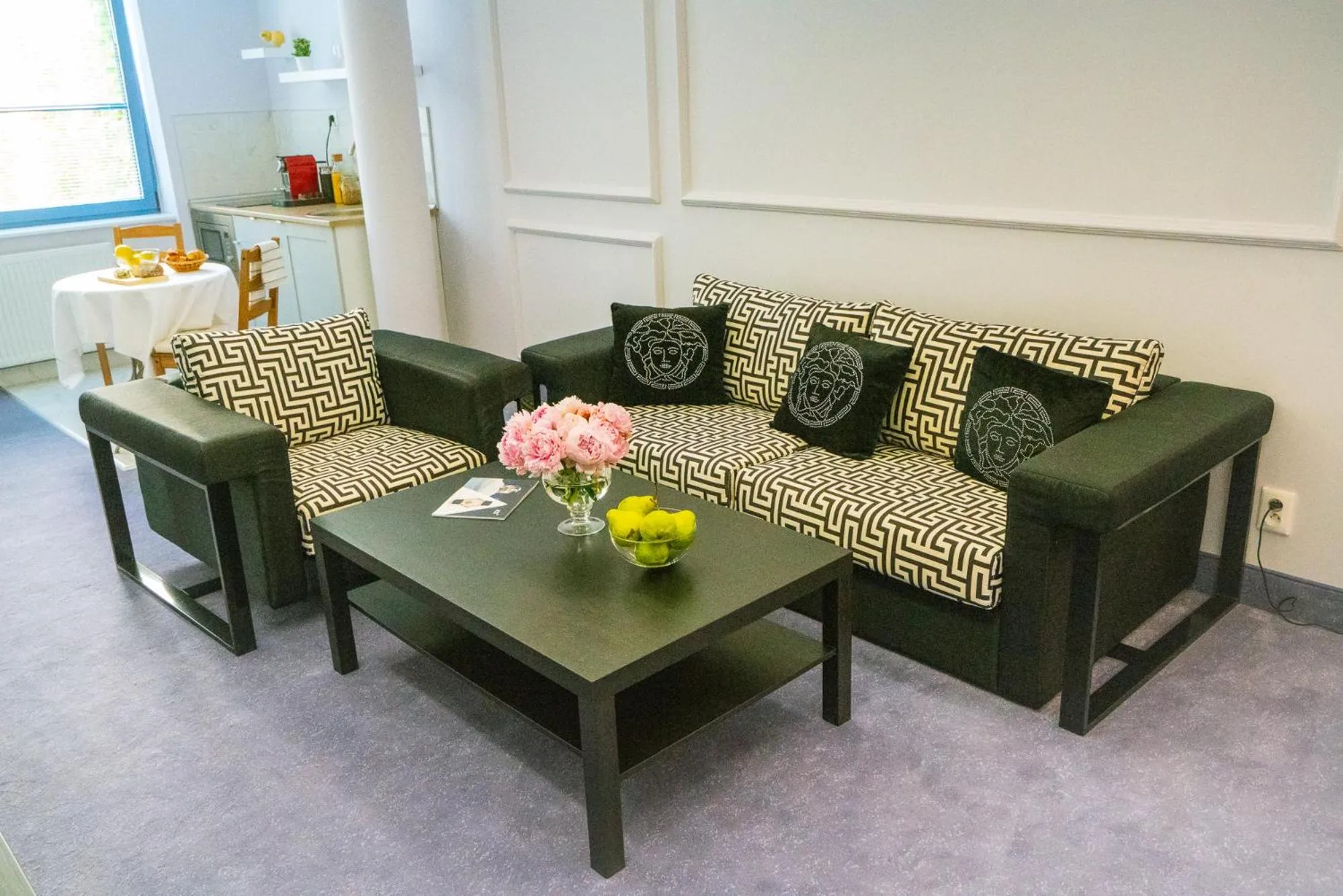 Dining area in Apartments Almandine