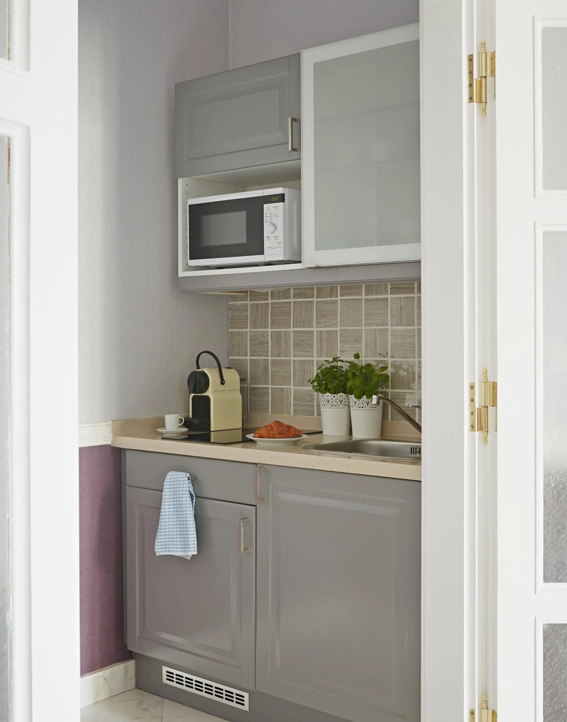 Kitchen or kitchenette in Apartments Almandine