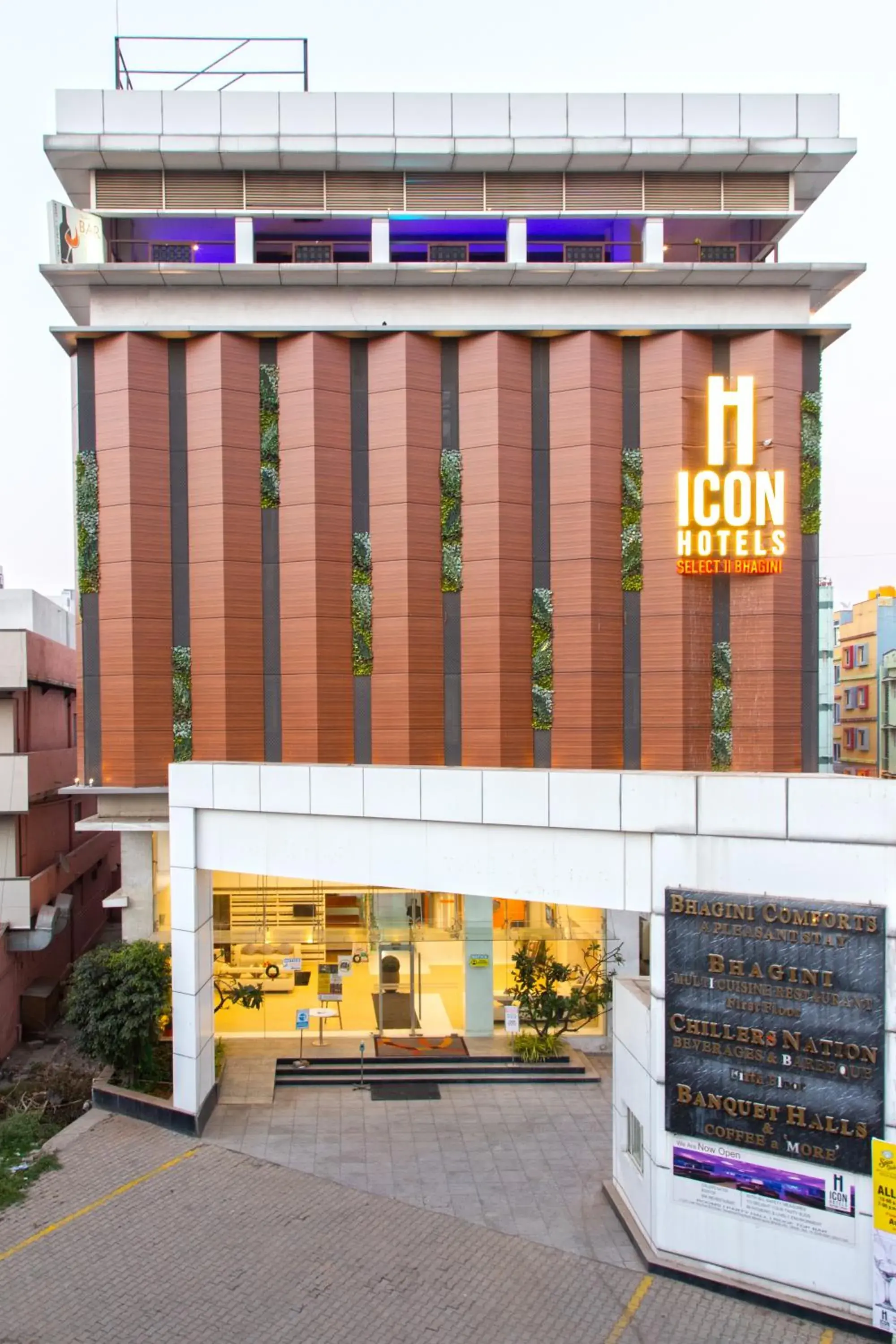 Facade/entrance in ICON SELECT by Bhagini Facade/entrance in ICON SELECT by Bhagini