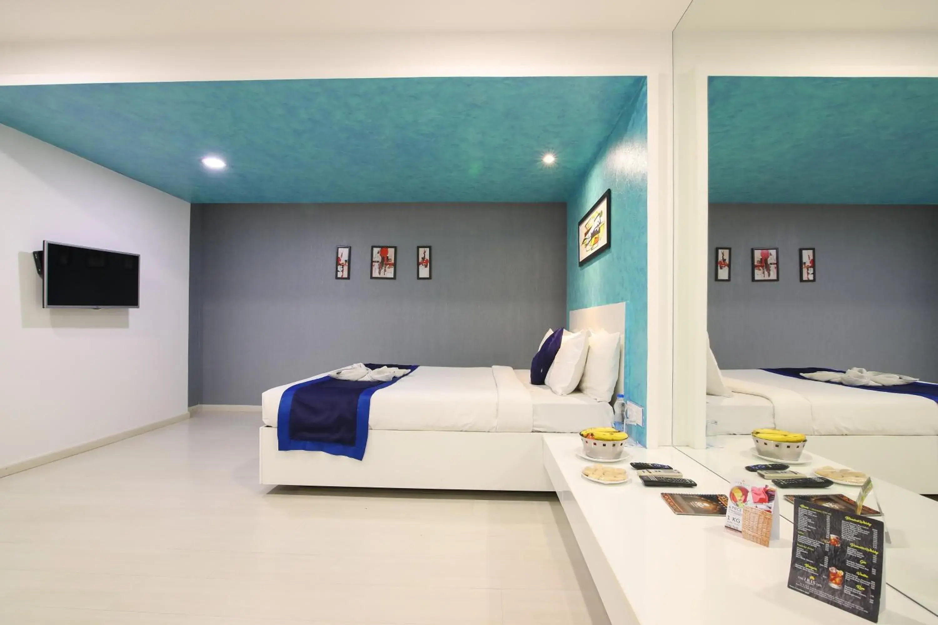 Deluxe King Studio - single occupancy in ICON SELECT by Bhagini Deluxe King Studio - single occupancy in ICON SELECT by Bhagini