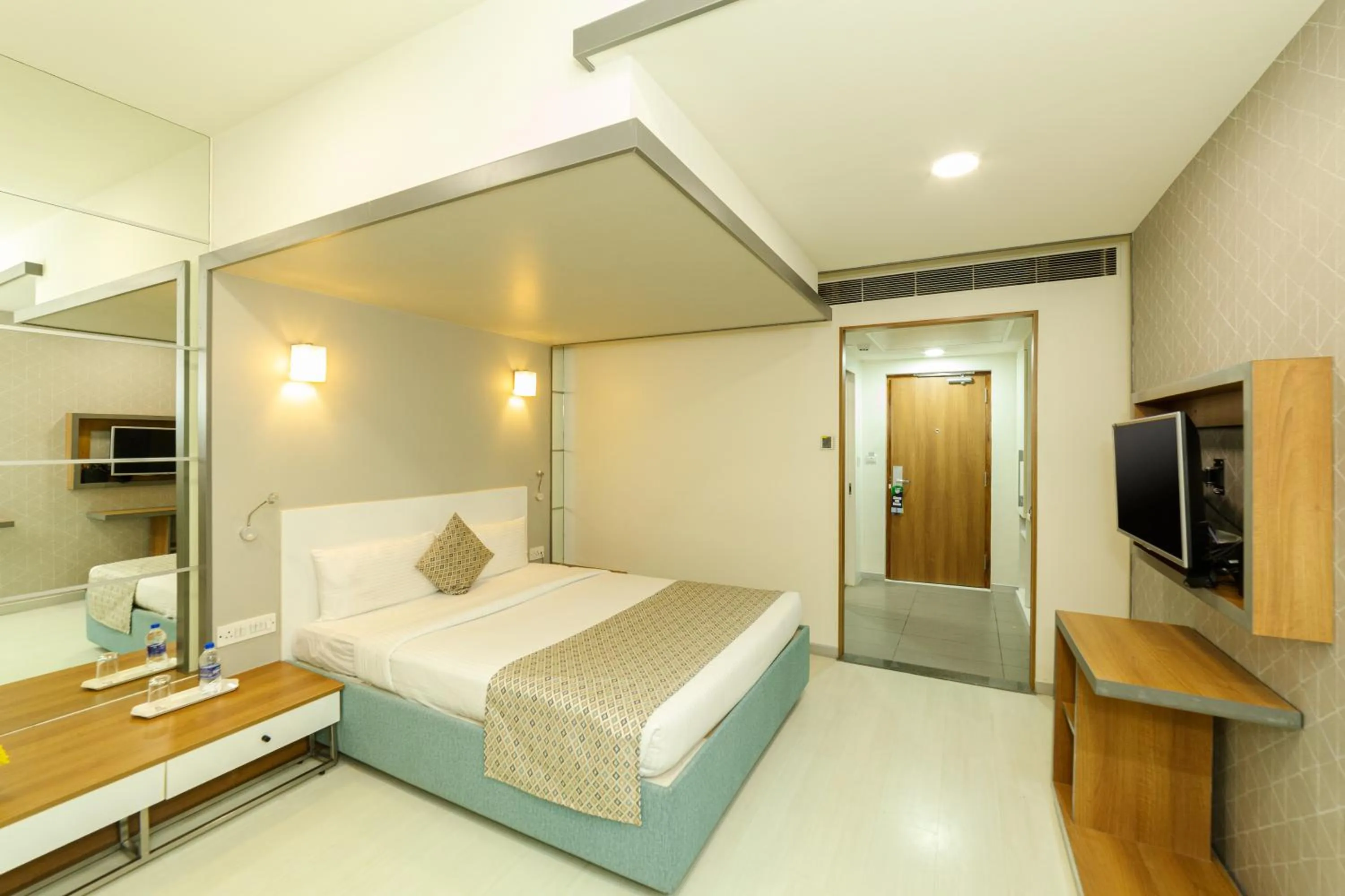 Bed in ICON SELECT by Bhagini