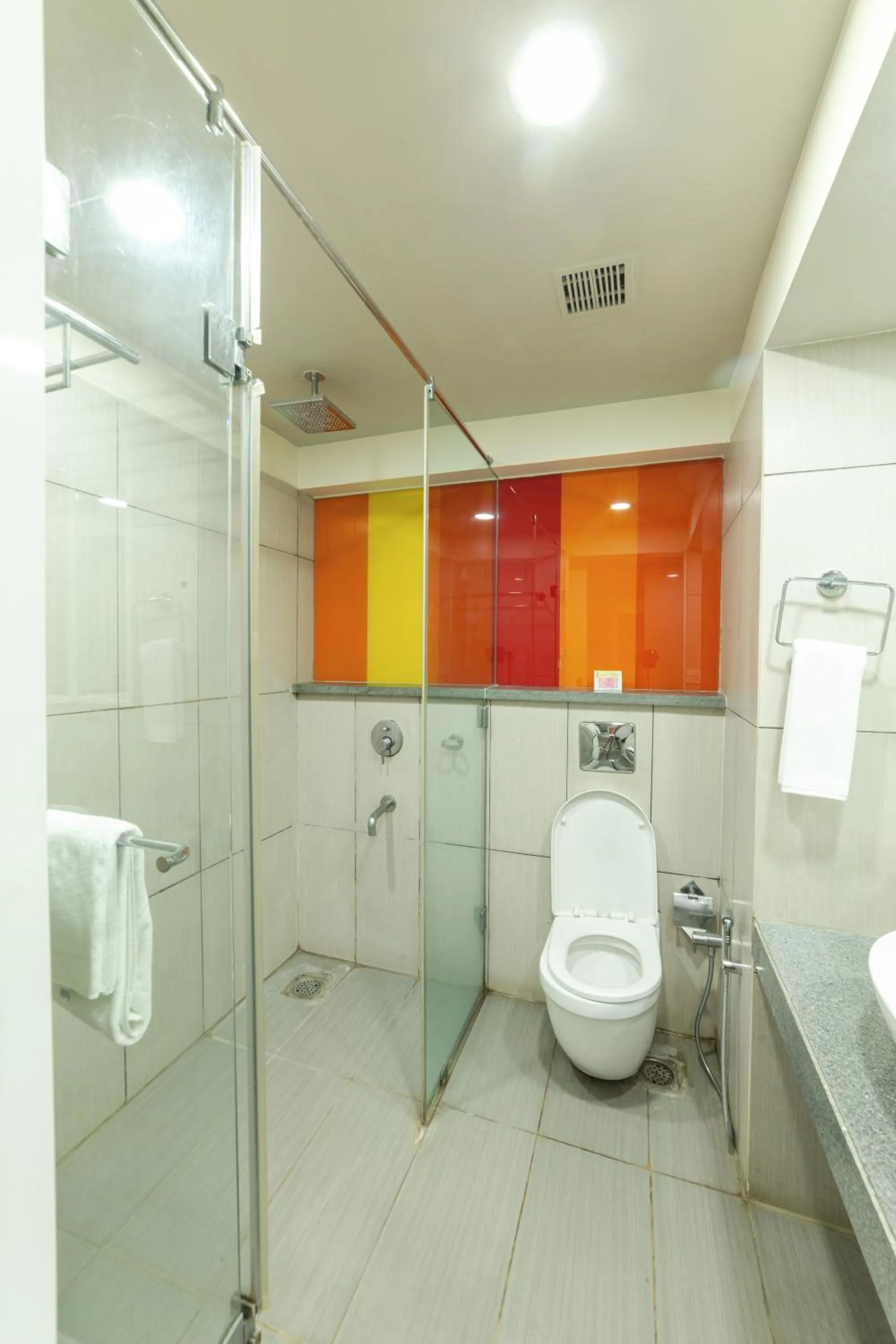 Bathroom in ICON SELECT by Bhagini