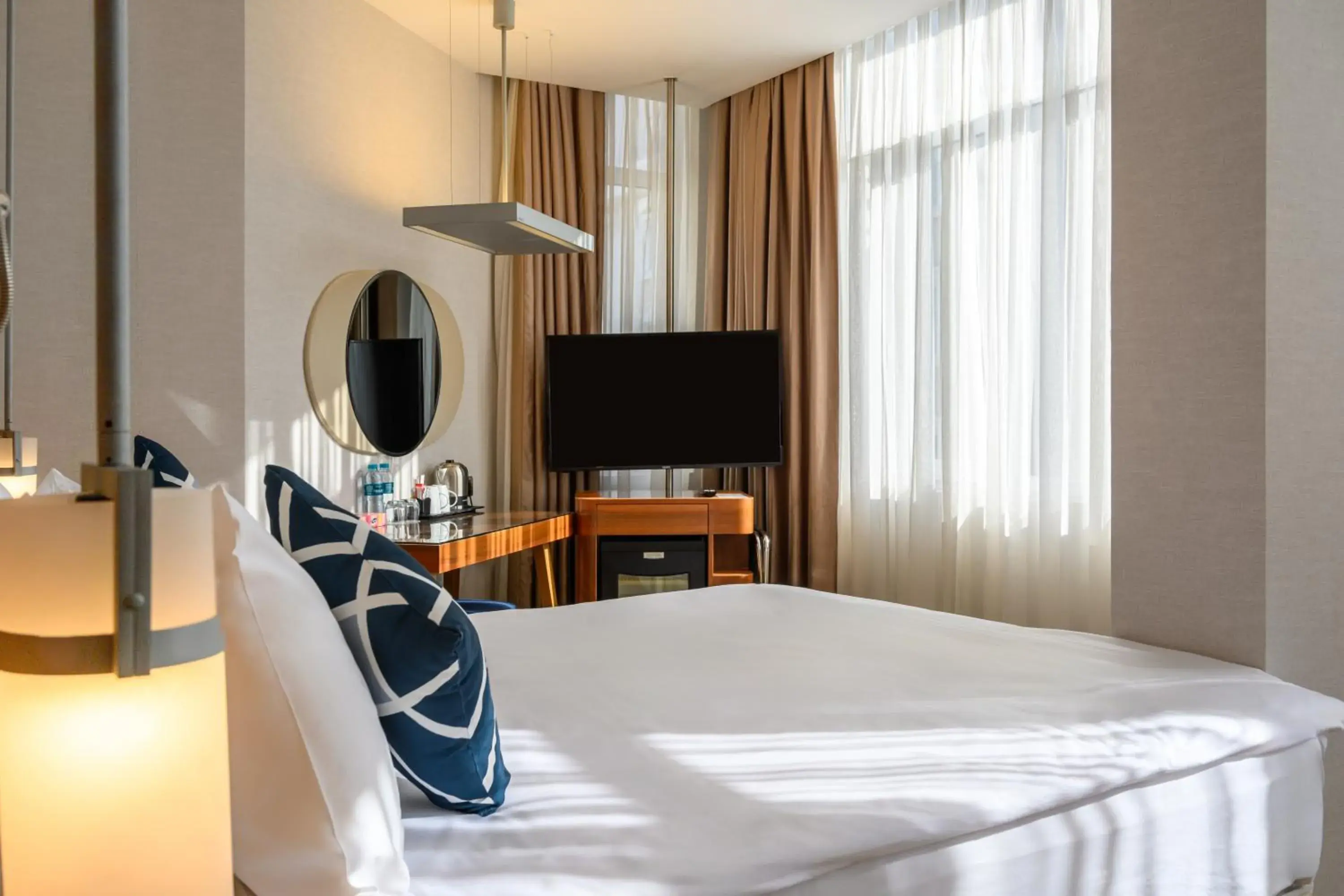 Bed in Four Points Flex by Sheraton Istanbul Taksim Square Bed in Four Points Flex by Sheraton Istanbul Taksim Square