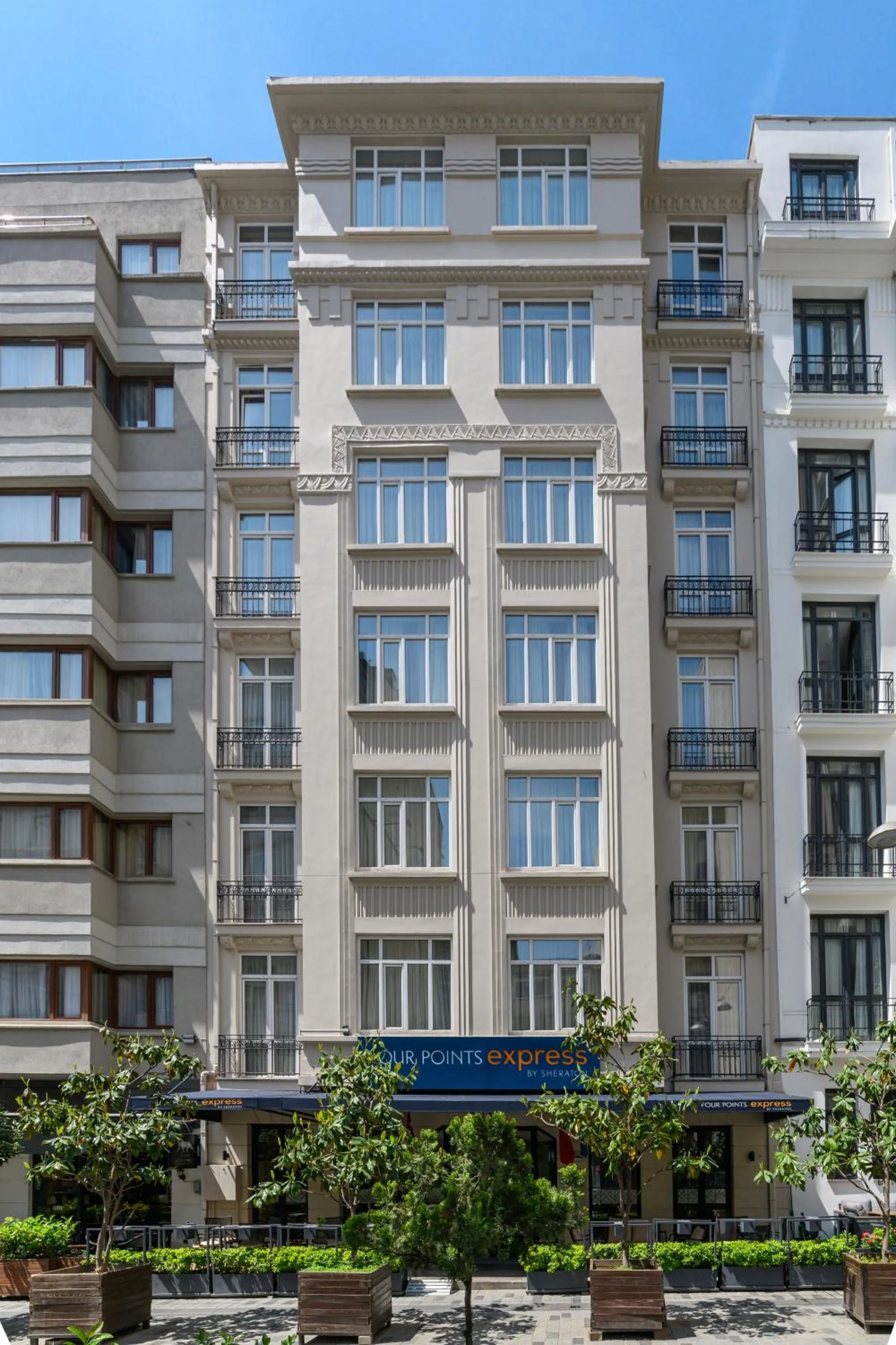 Property building in Four Points Flex by Sheraton Istanbul Taksim Square