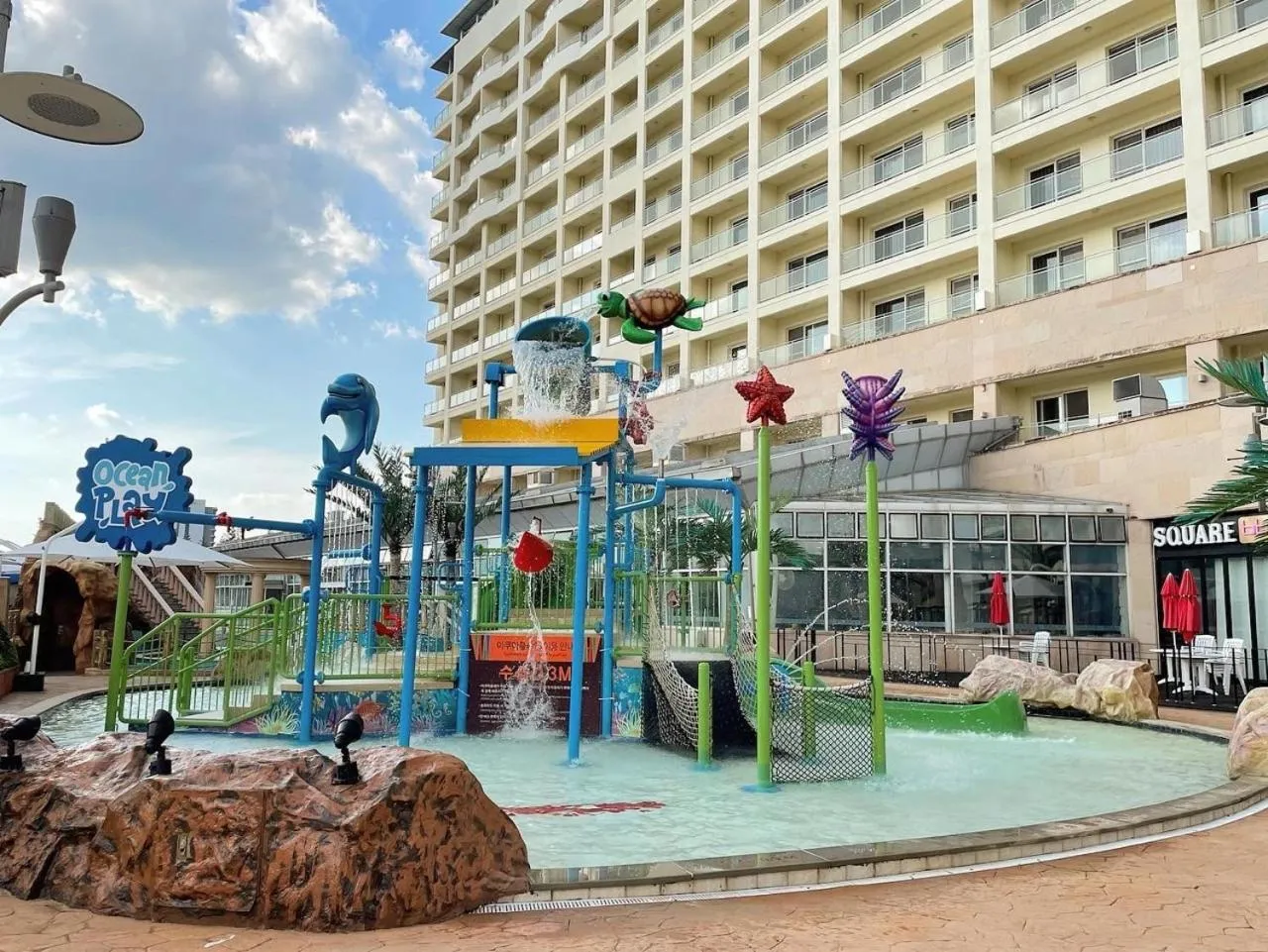 Aqua park in Sono Belle Gyeongju