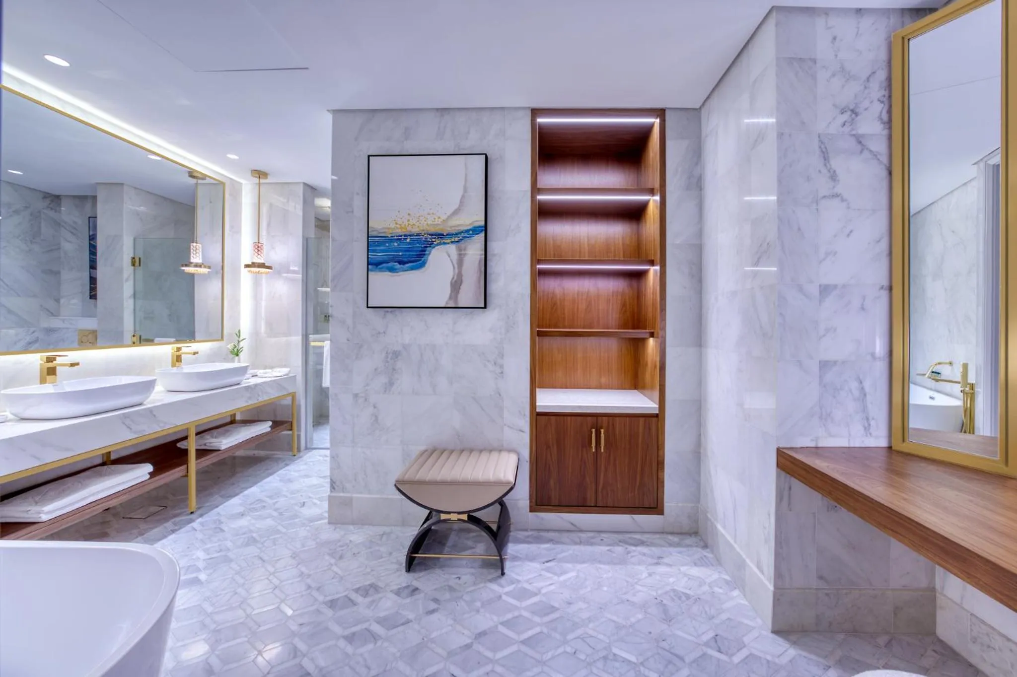 Shower, Bed in Kempinski Hotel & Resort Sariya Yanbu Red Sea