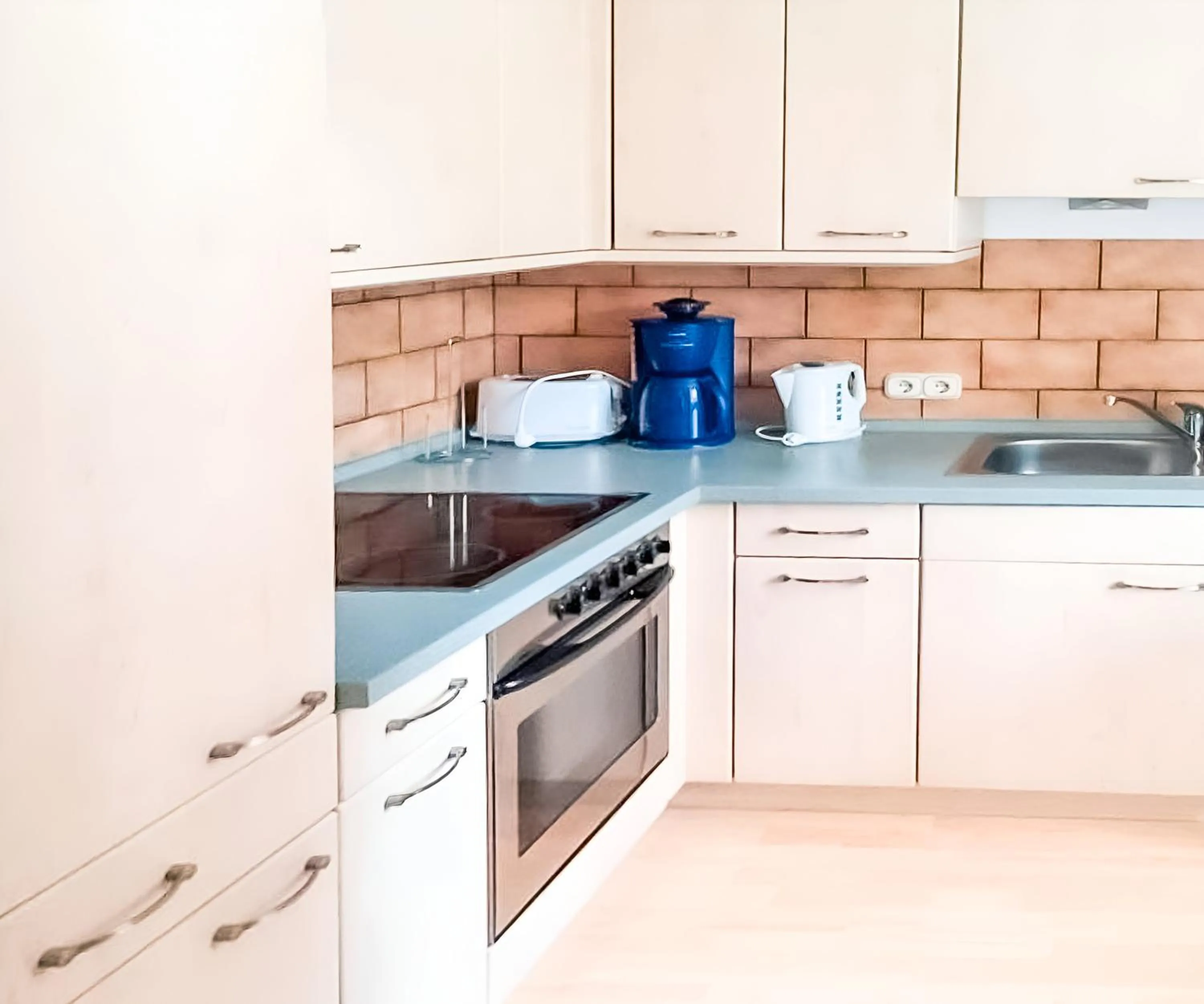 Coffee/tea facilities in Hotel Carlsruh