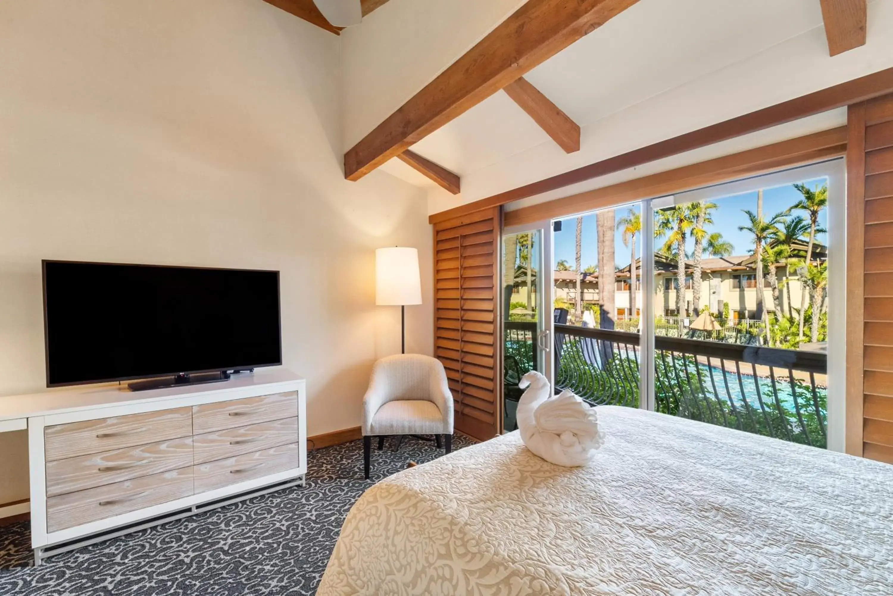 View (from property/room), Bed in Humphreys Half Moon Inn View (from property/room), Bed in Humphreys Half Moon Inn