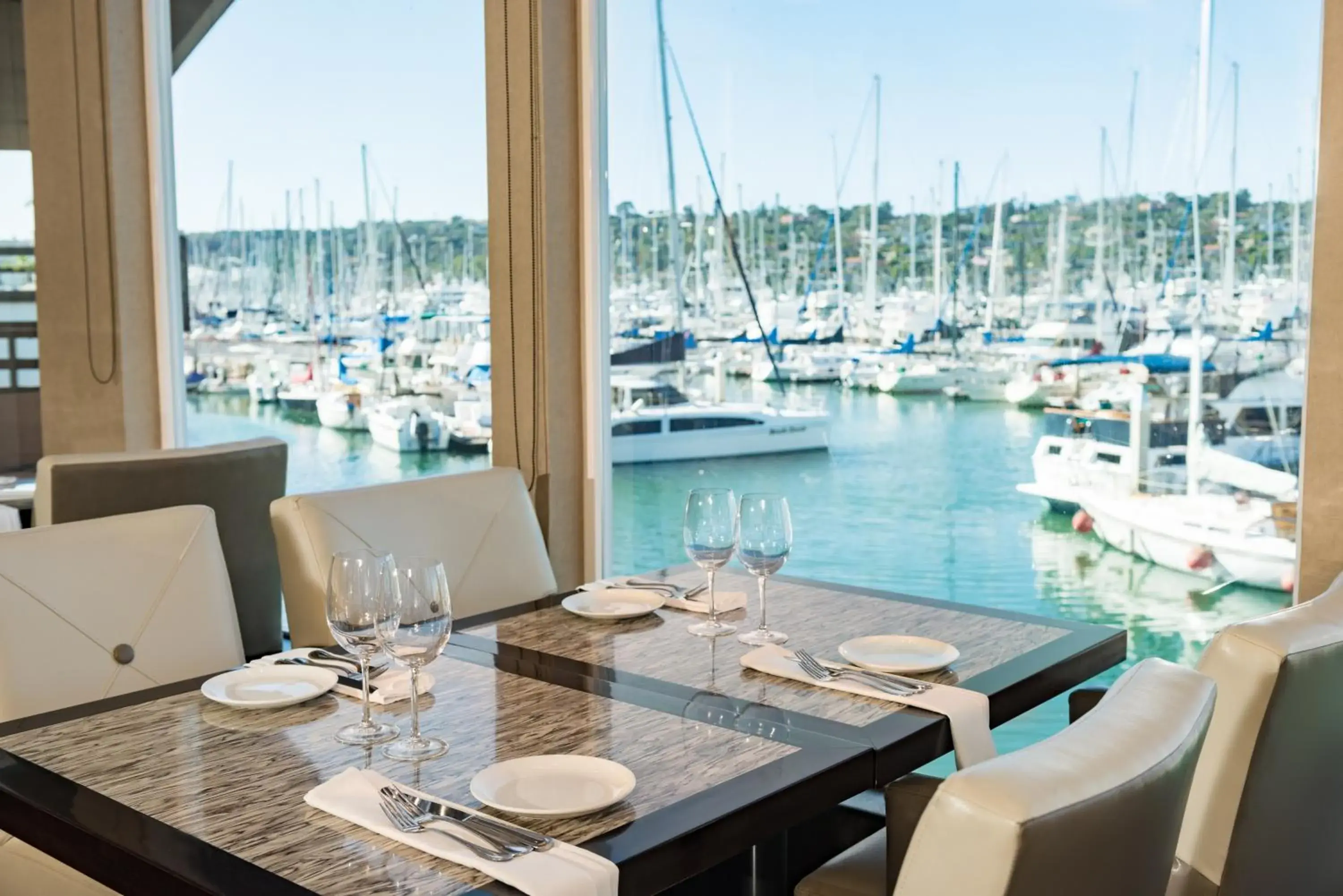 Restaurant/places to eat in Humphreys Half Moon Inn Restaurant/places to eat in Humphreys Half Moon Inn