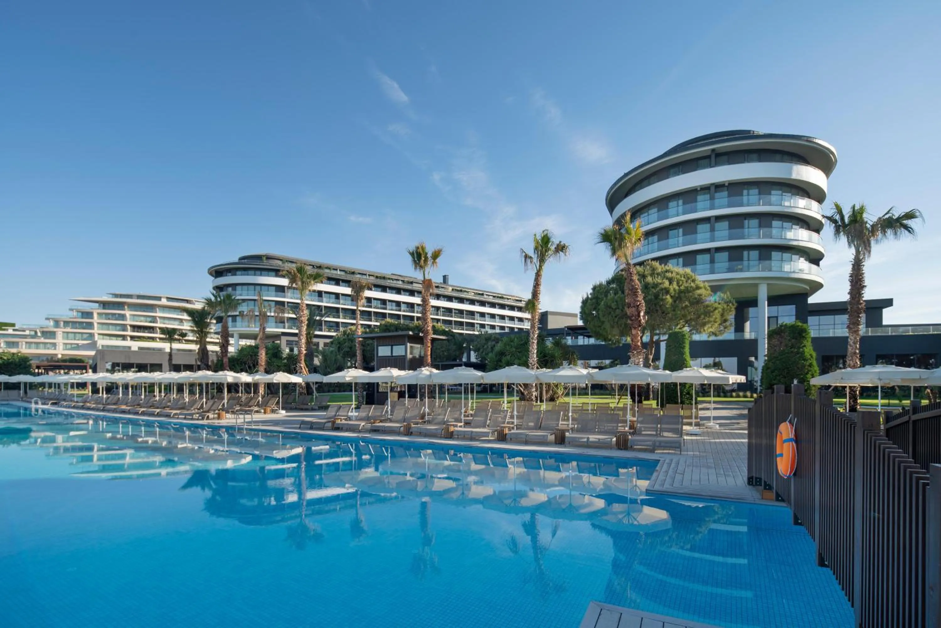 Swimming pool in Voyage Belek Golf & Spa Hotel