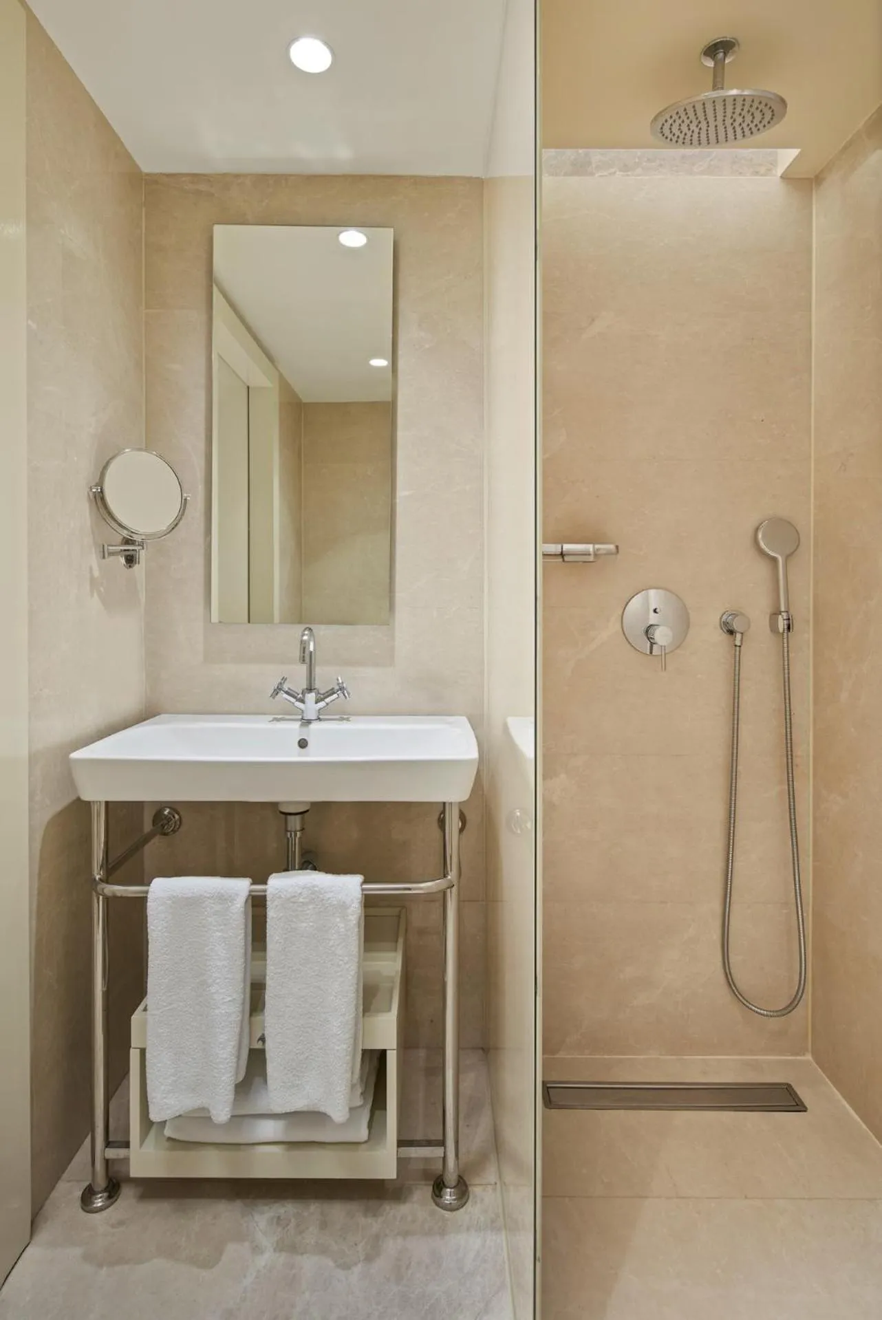 Shower in Voyage Sorgun Hotel