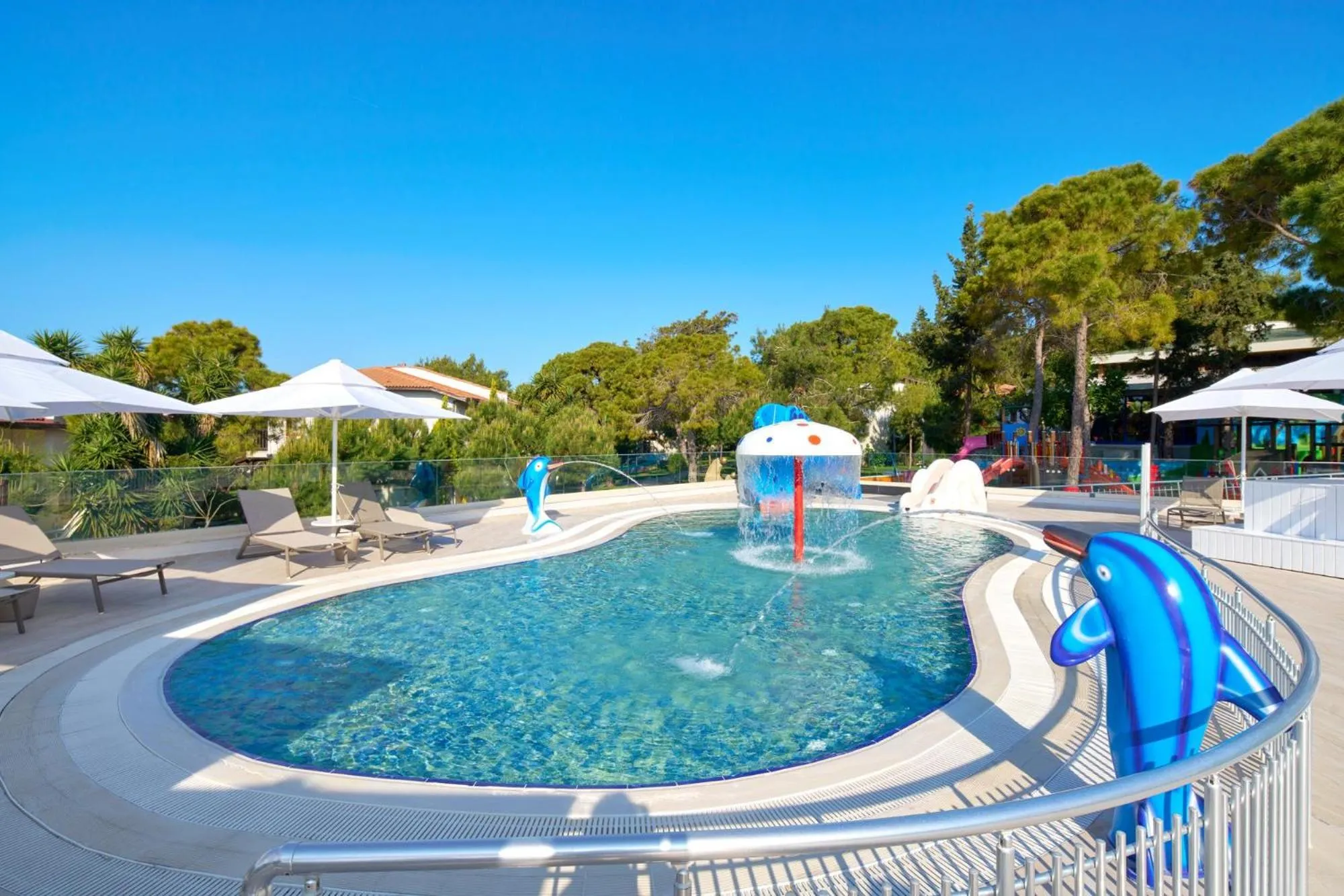 Swimming pool in Voyage Sorgun Hotel