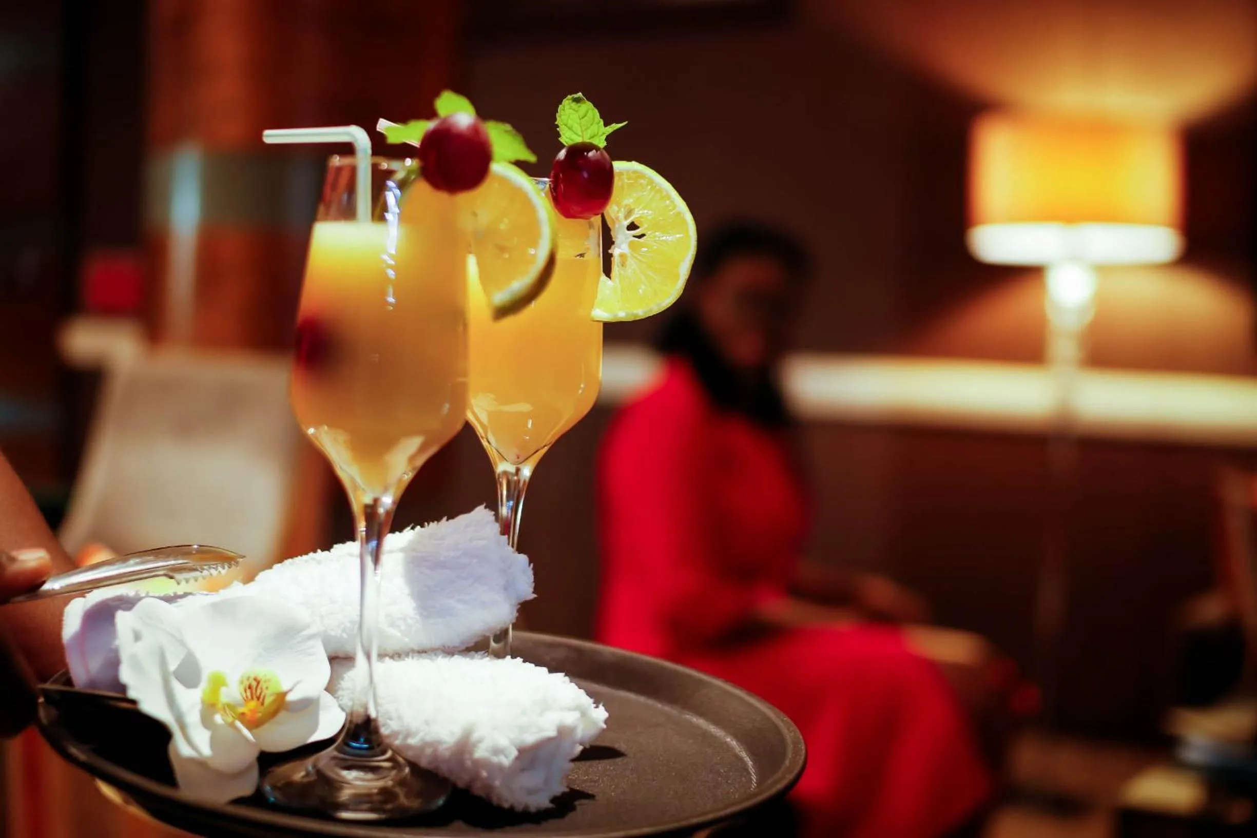 Food and drinks in Oak Plaza Suites