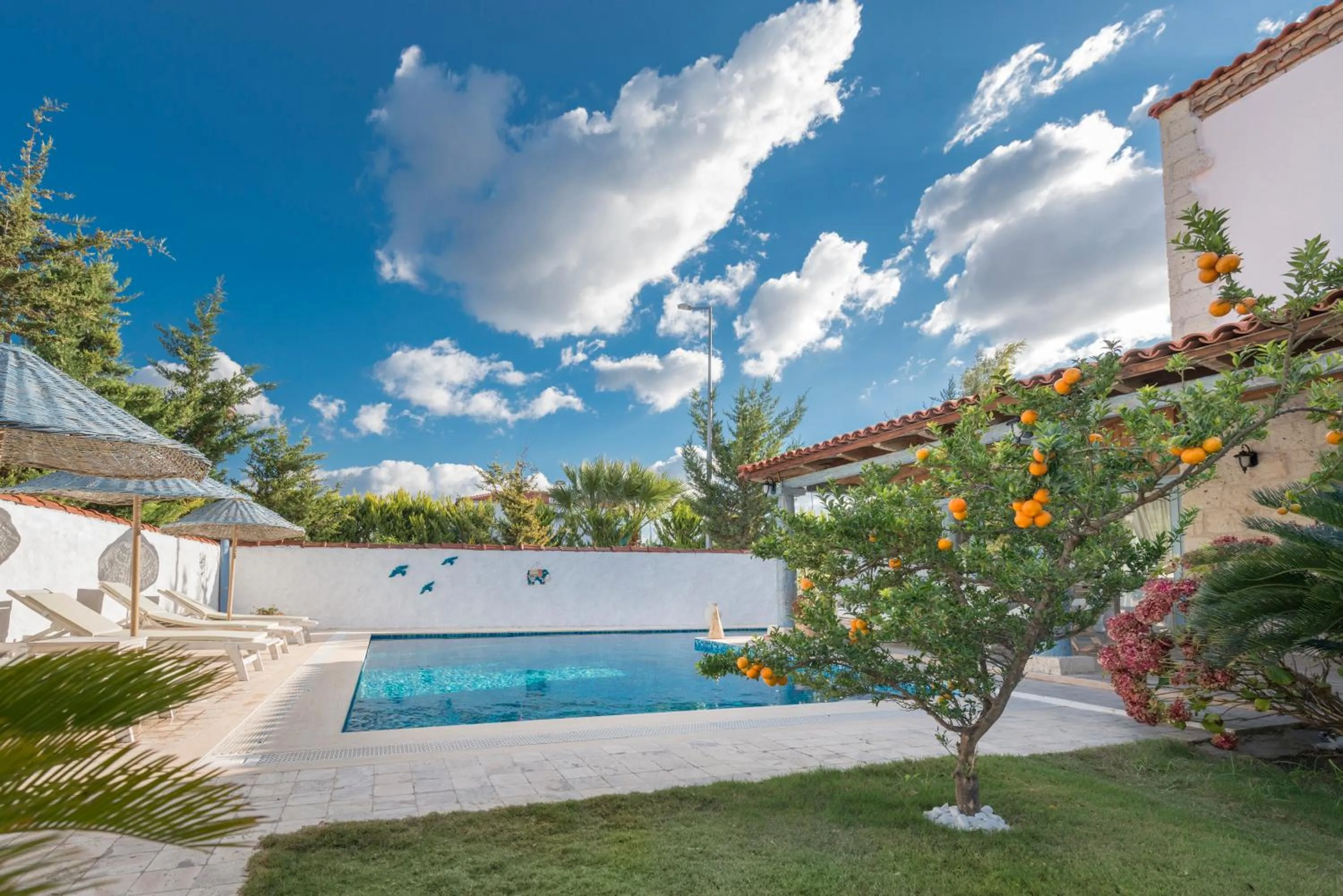 Property building in Moy Hotel