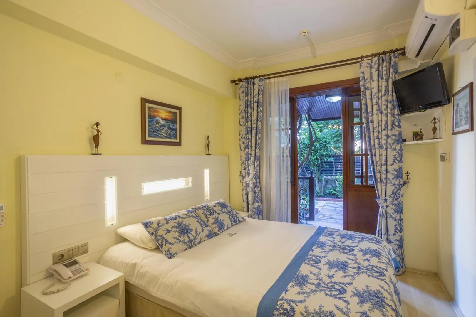 Bed in Hotel Villa Daffodil