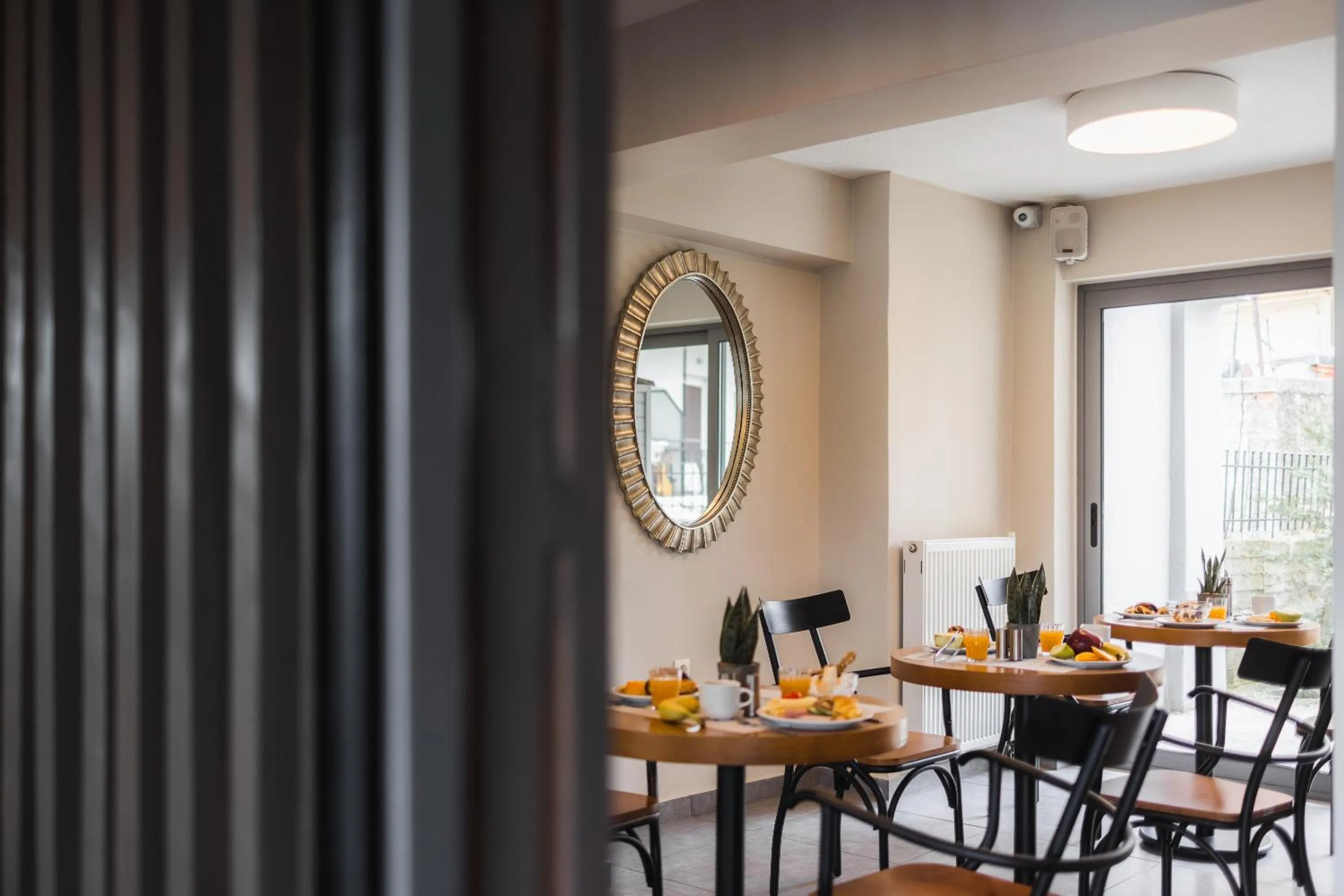 Restaurant/places to eat in Nantin Hotel Ioannina