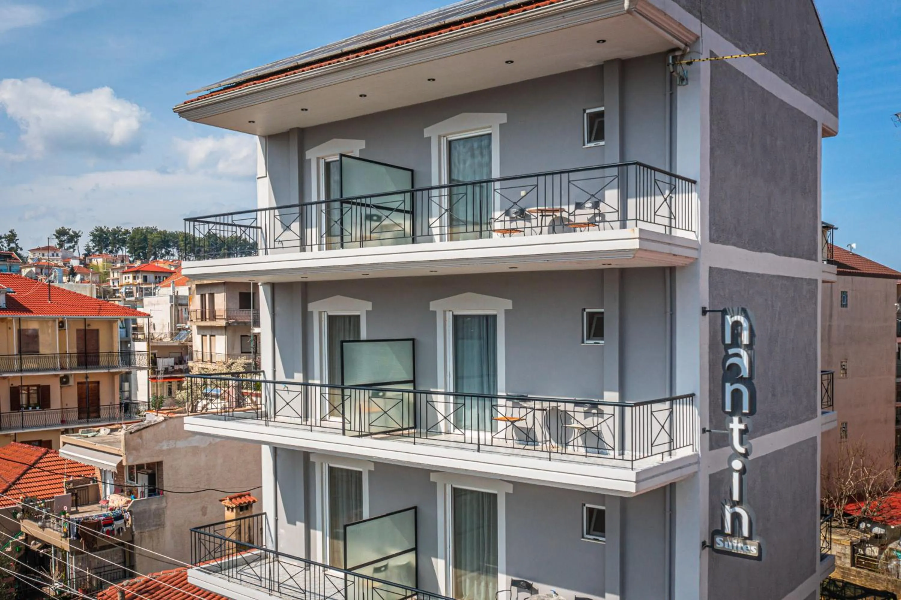 Property building in Nantin Hotel Ioannina