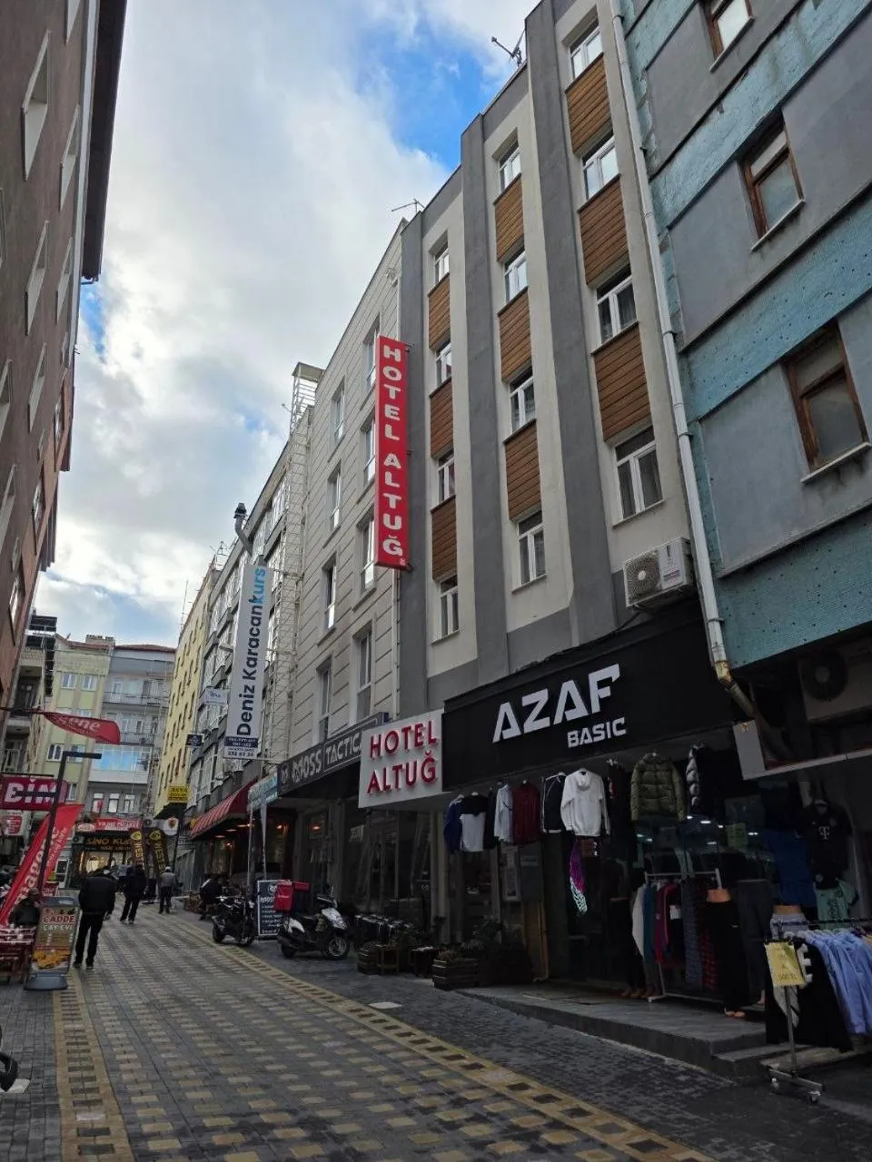 Property building in Hotel Altuğ