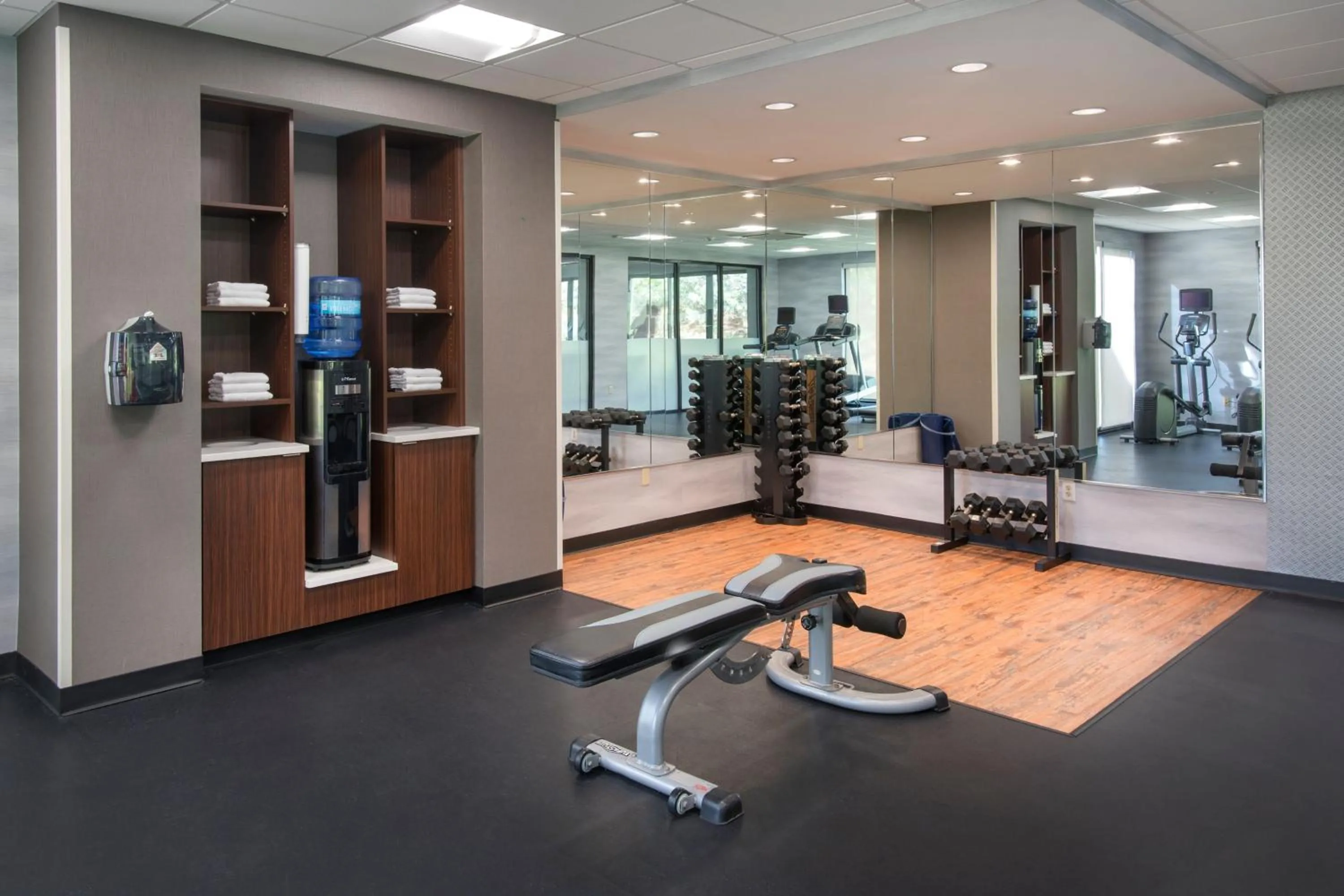Fitness centre/facilities in Fairfield by Marriott Rochester Henrietta/University Area