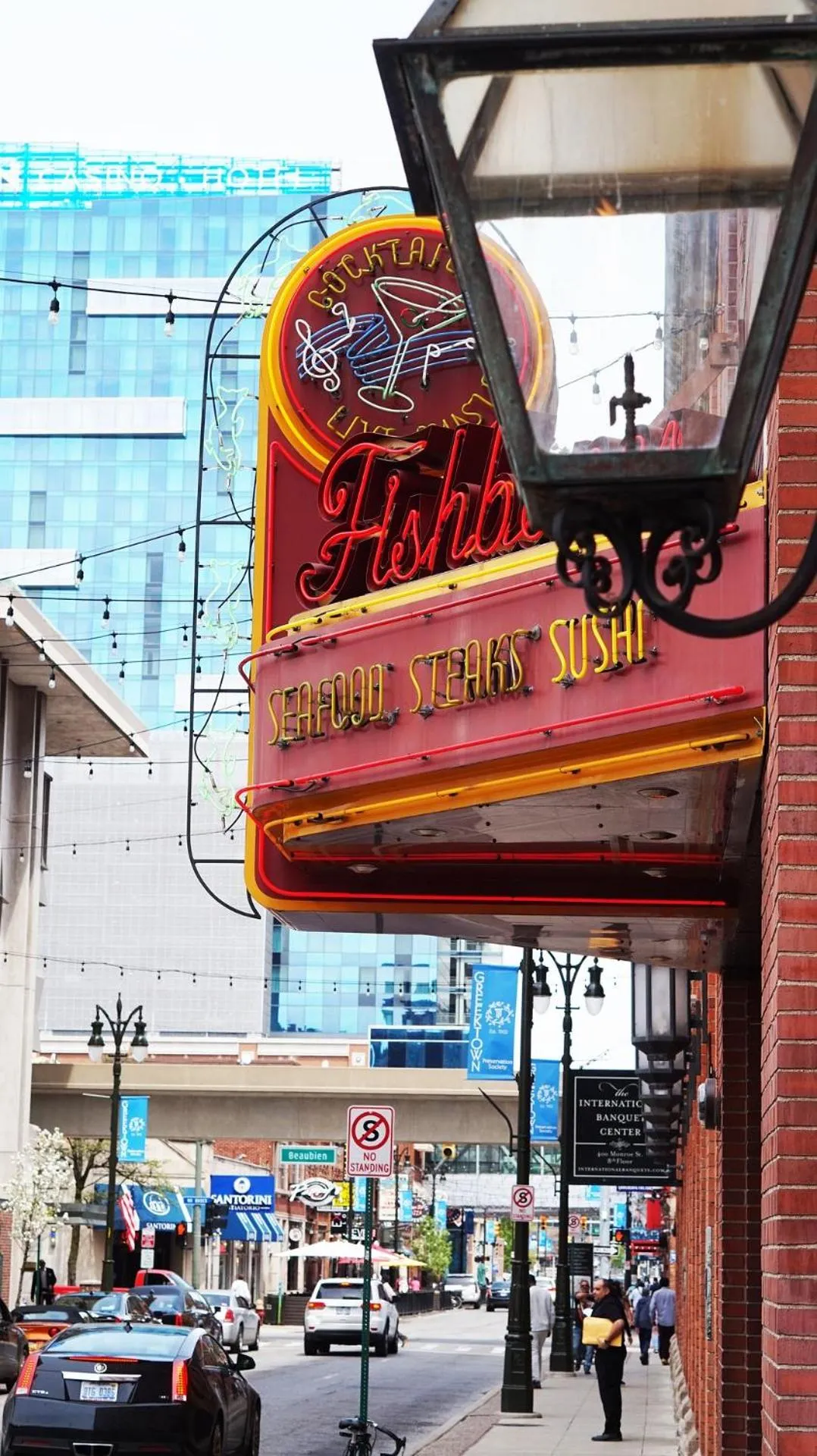 American Inn & Suites Metro Airport