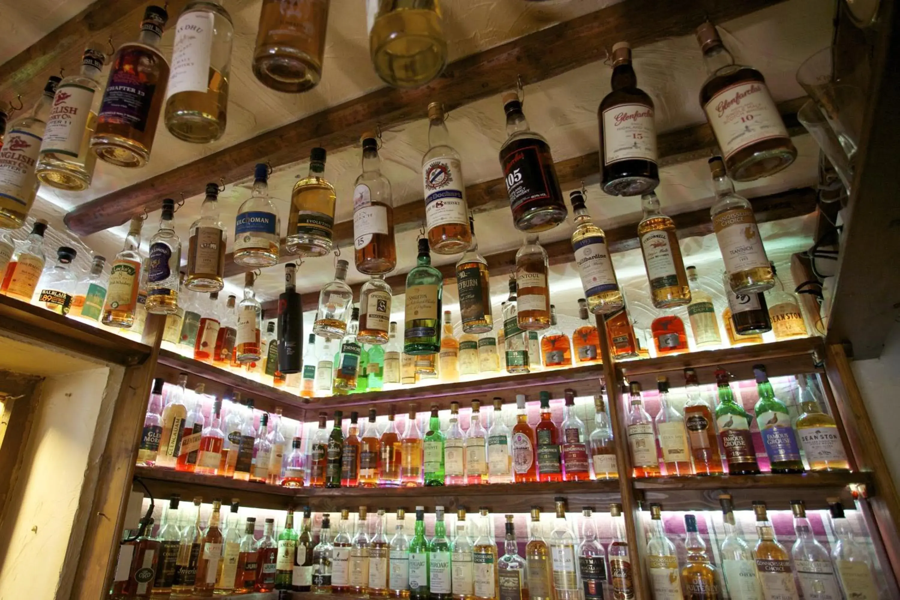 Lounge or bar in Exmoor White Horse Inn Lounge or bar in Exmoor White Horse Inn